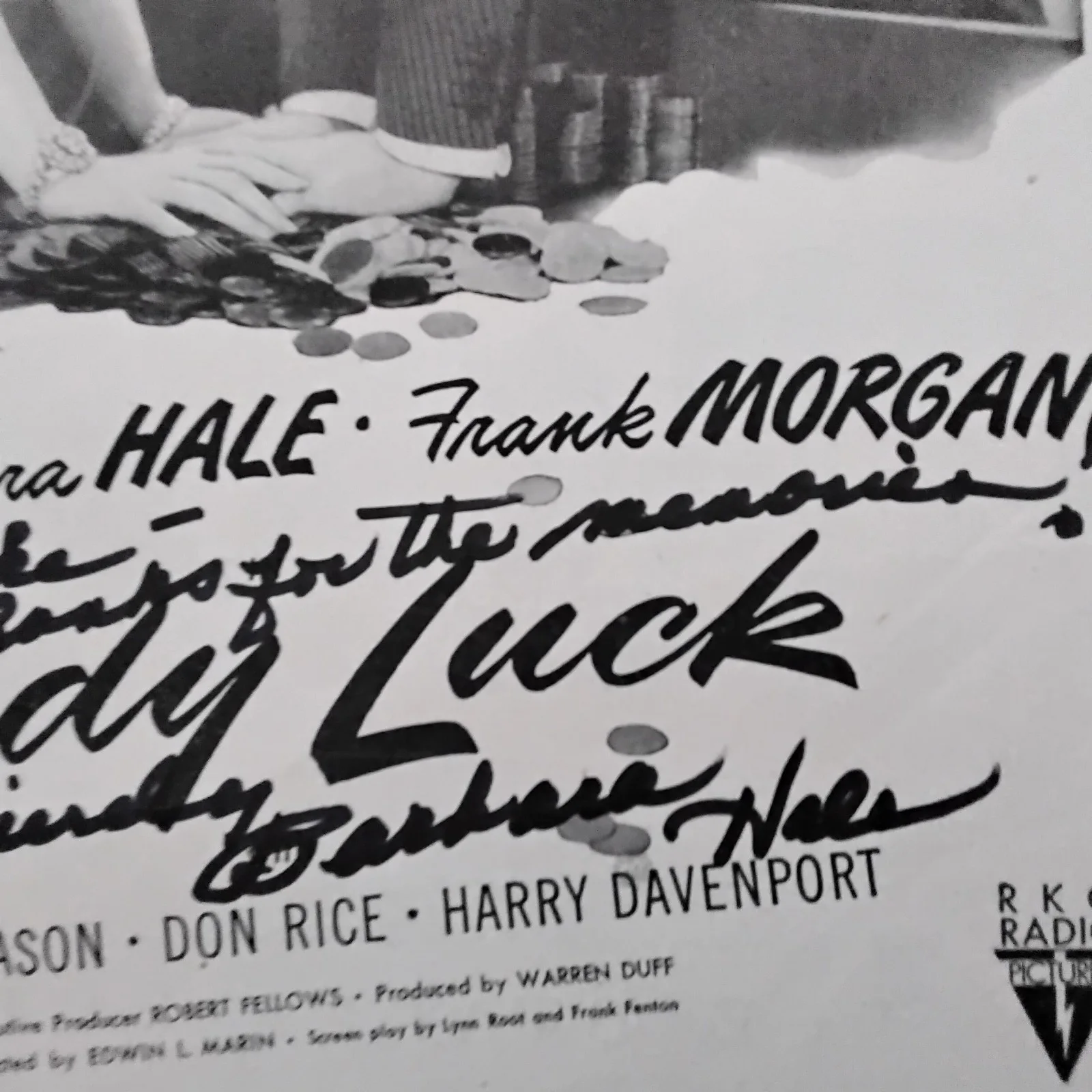 Barbara Hale SIGNED 1946 Mag Movie Ad Movie TV Actress Lady Luck Robert Young, изображение 4