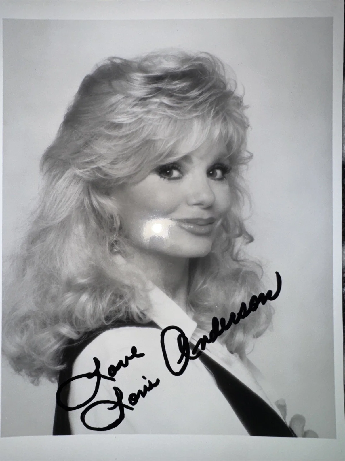 Loni Anderson — Signed Loni Anderson 8x10 Photo, image 4