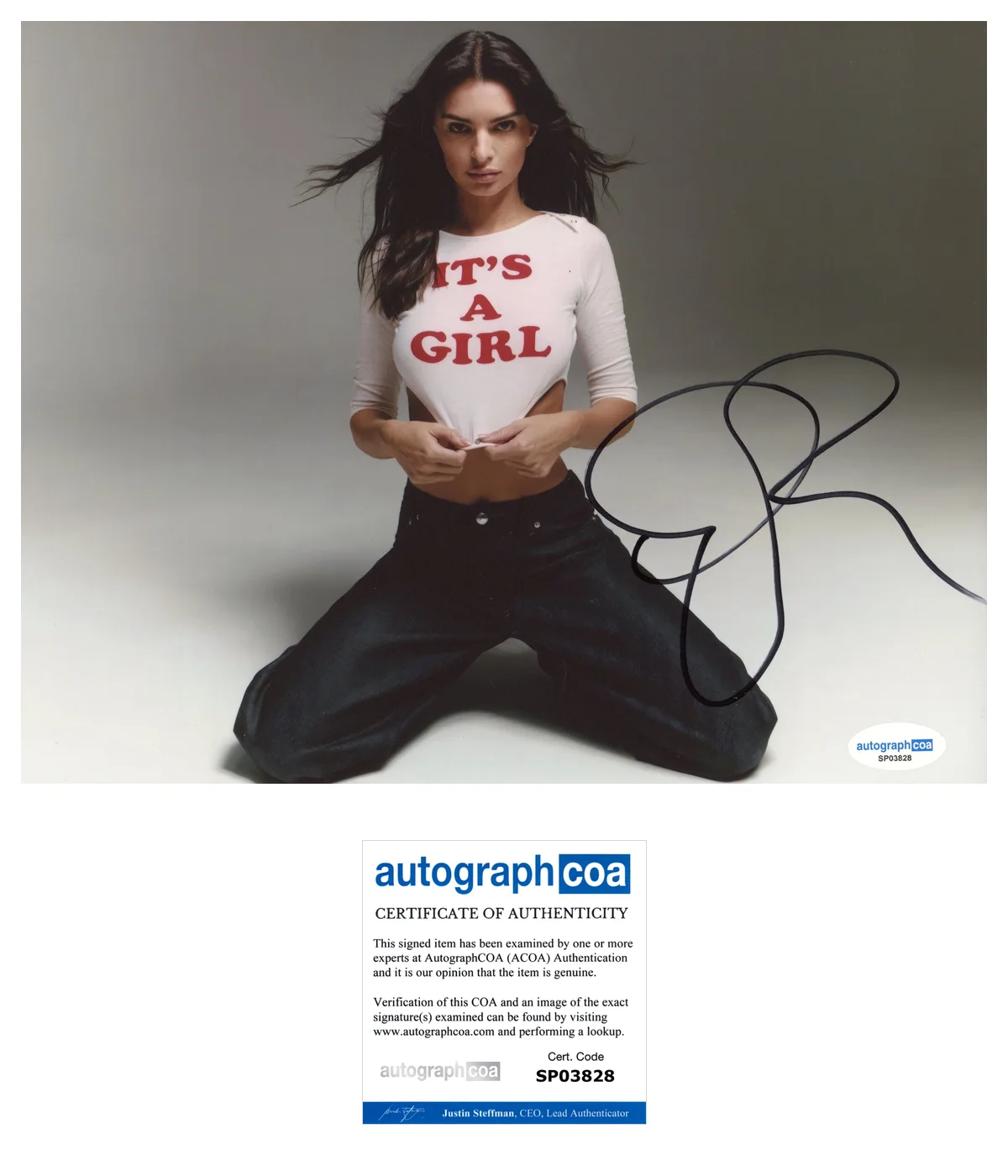 Emily Ratajkowski Sexy Autographed Signed 8x10 Photo ACOA, image 2