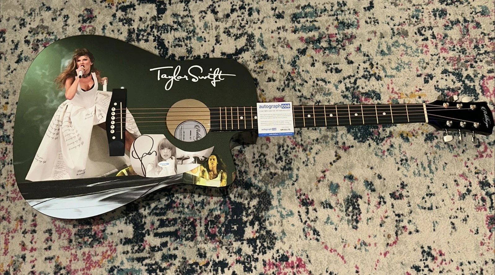 🎄🚨Rare TAYLOR SWIFT Signed CUSTOM FULL SIZE Acoustic Guitar Country ACOA🚨🎁🎅, изображение 3