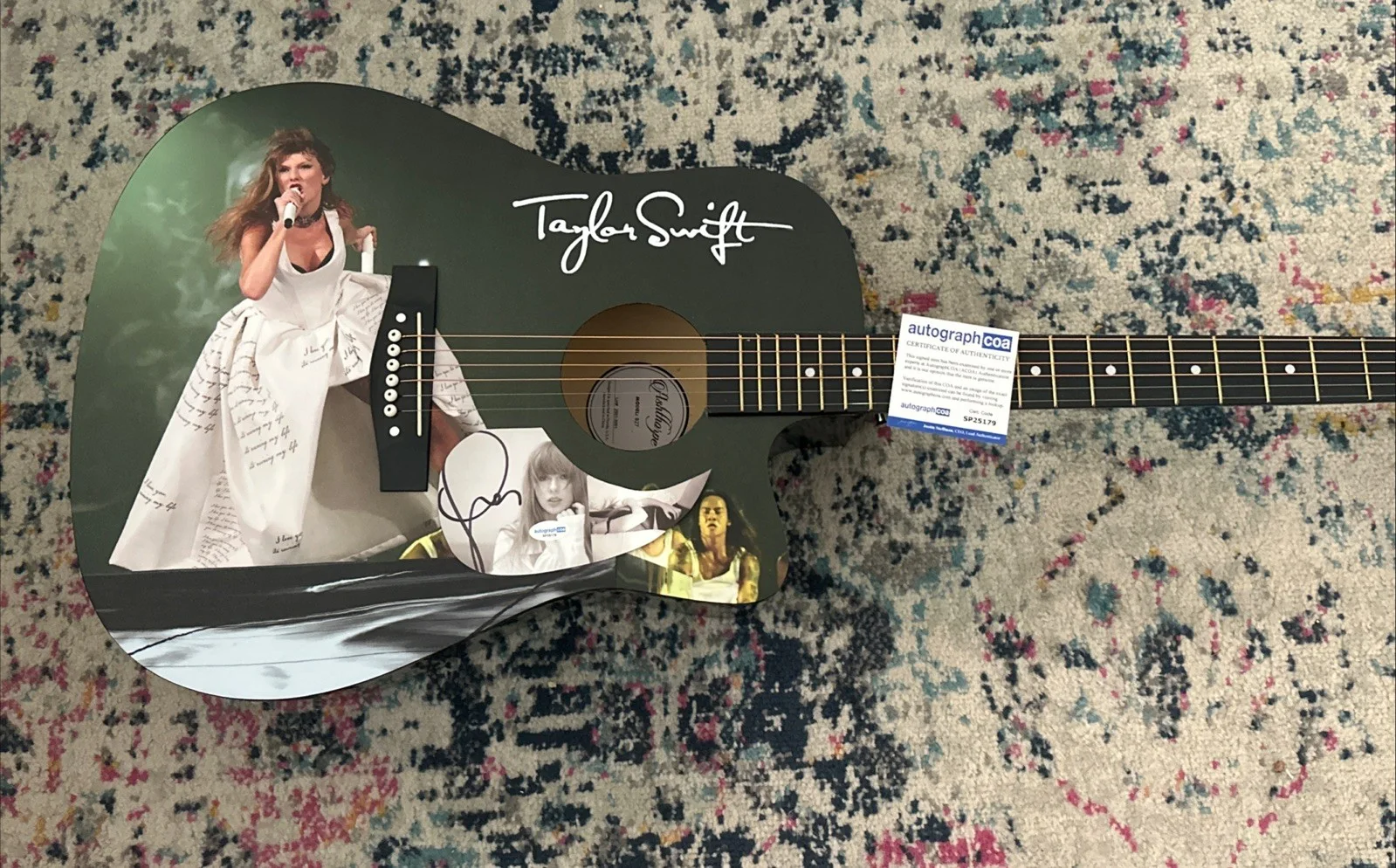 🎄🚨Rare TAYLOR SWIFT Signed CUSTOM FULL SIZE Acoustic Guitar Country ACOA🚨🎁🎅, изображение 3