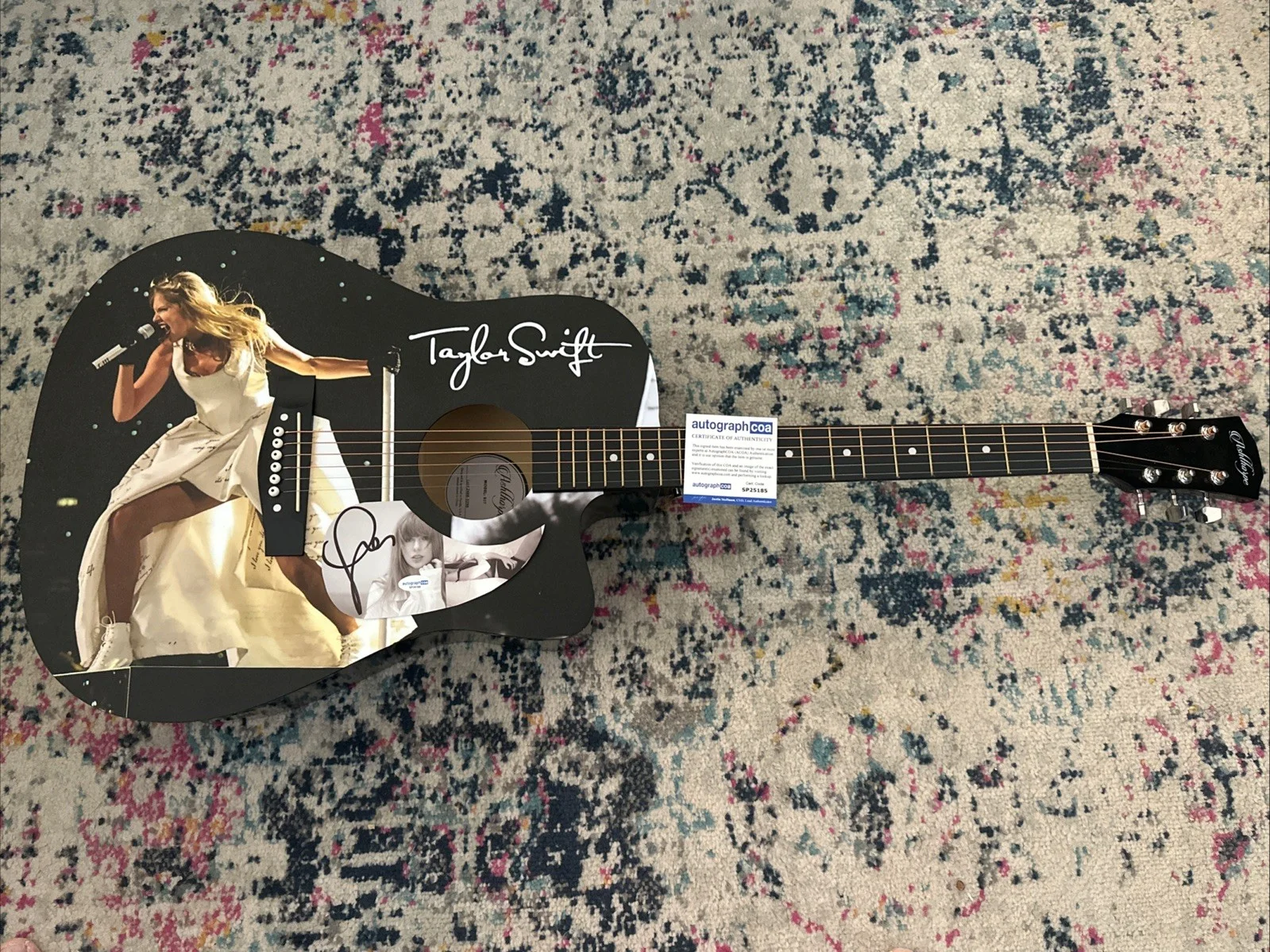 🎄🚨Rare TAYLOR SWIFT Signed CUSTOM FULL SIZE Acoustic Guitar Country ACOA🚨🎁🎅, изображение 5