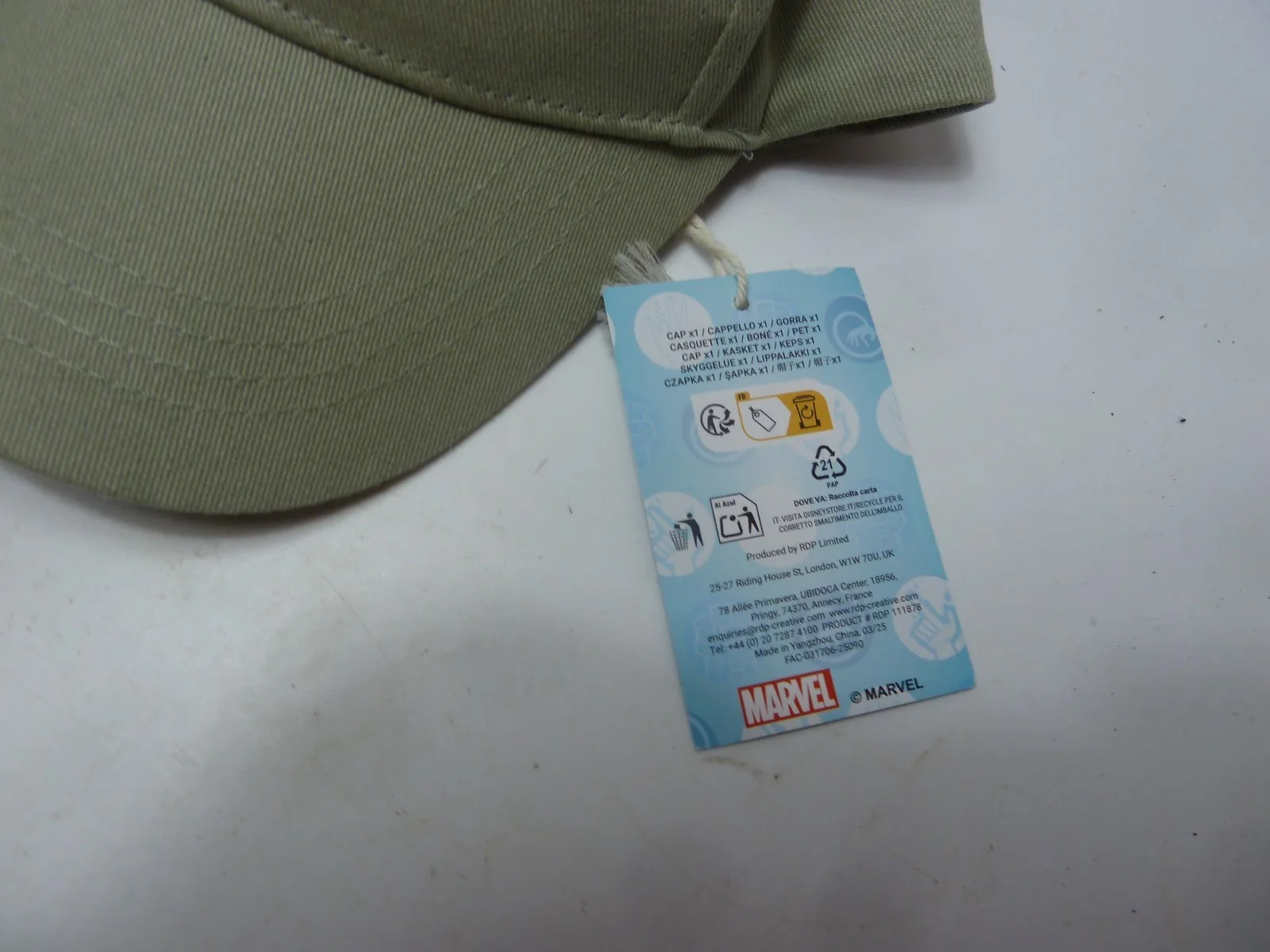 RARE Fantastic Four Marvel SDCC Exclusive Bundle: Tote Hat /cap unused with tag, image 3