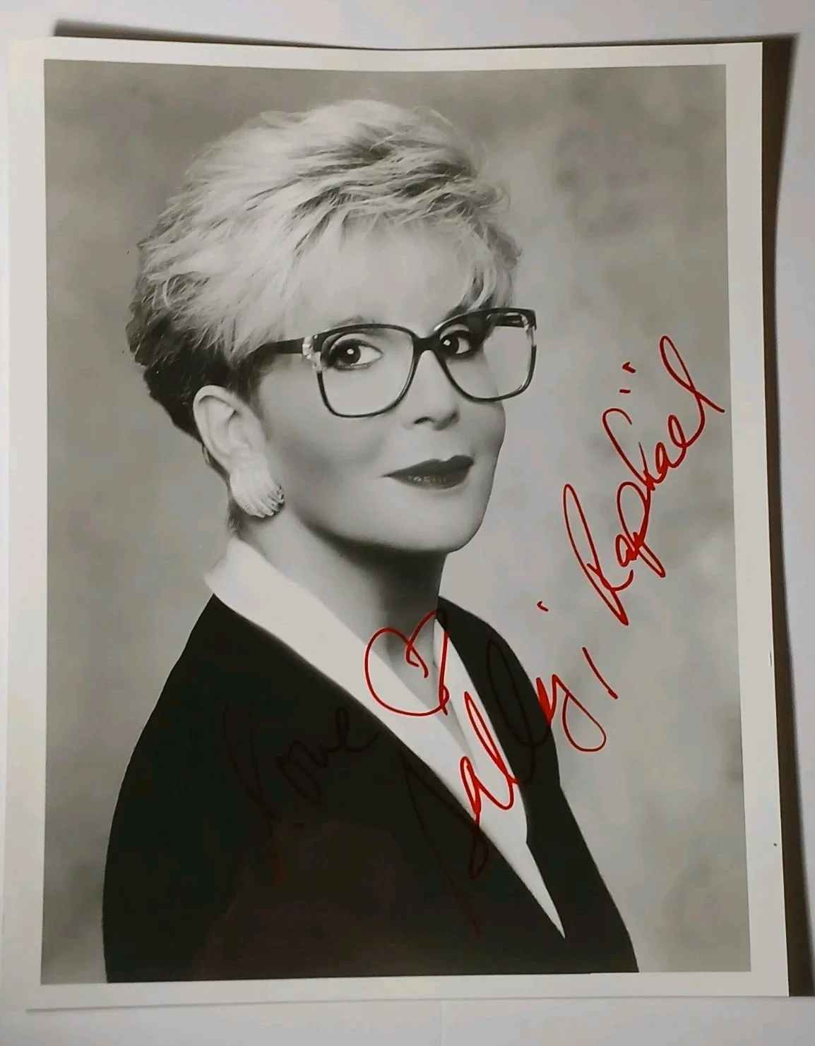 Sally Jessy Raphael — 1990s Sally Jessy Raphael Signed Autographed 8x10 Photo Authentic Talk Show Host, image 4