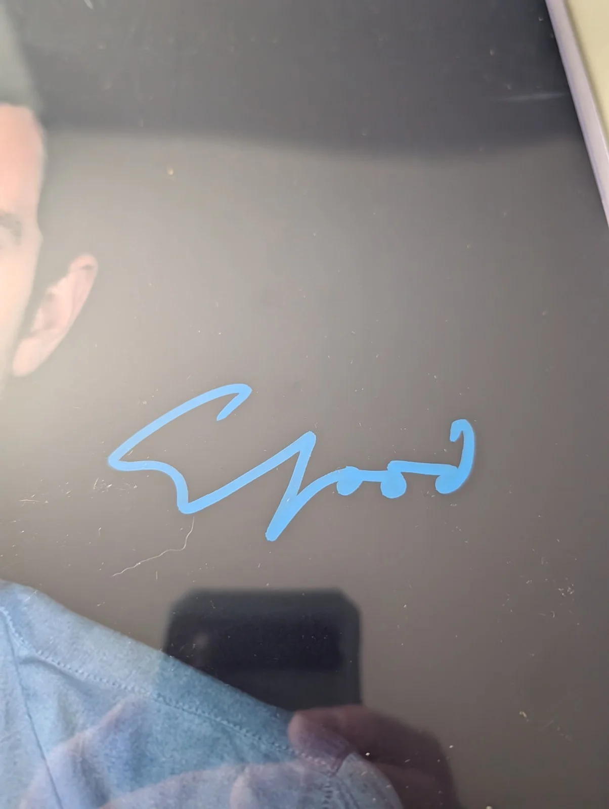 ELIJAH WOOD — ELIJAH WOOD HAND SIGNED PHOTO SITCOM WILFRED " RYAN NEWMAN" JSA CERT 11 X 14, изображение 3