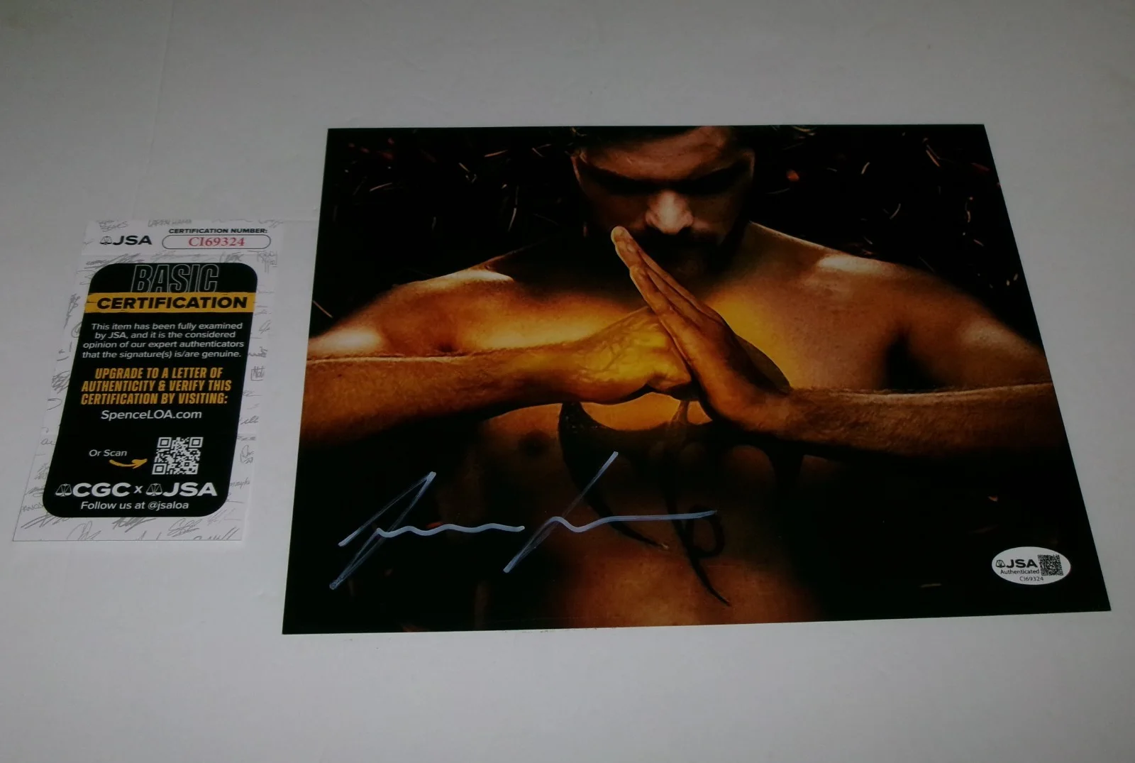 Finn Jones — Finn Jones Marvel Iron Fist Signed 8x10 Photo JSA CERT