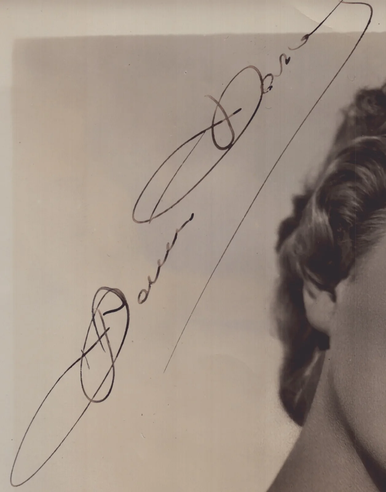 Denise Darcel — DENISE DARCEL - PHOTOGRAPH SIGNED, image 2