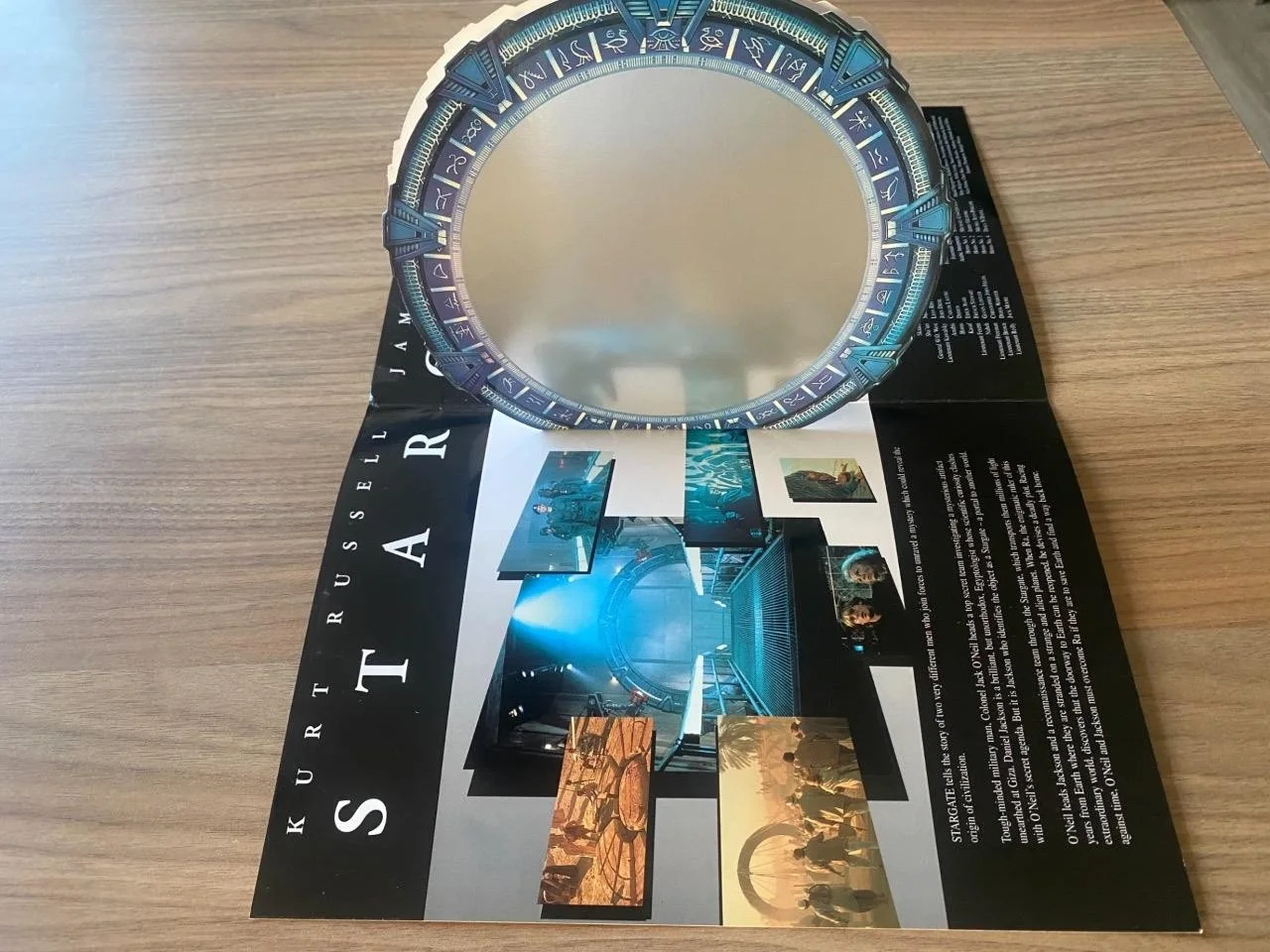 Original Stargate Film Still Photos & Press Book 1994, изображение 2