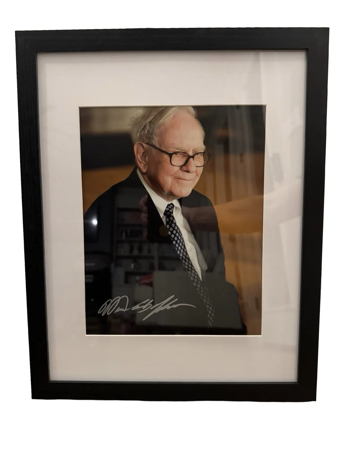 Warren Buffett 8x10 Photograph Signed Autographed with COA, image 3
