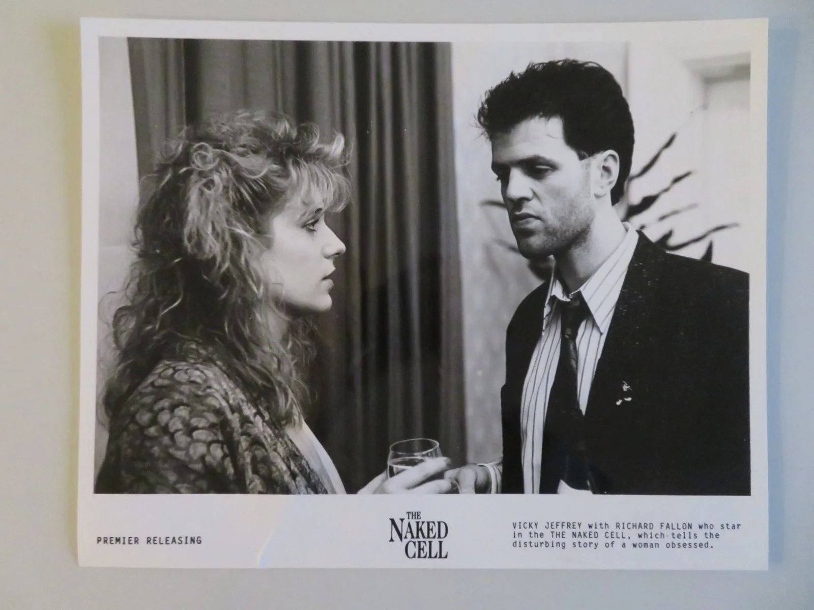 THE NAKED CELL MOVIE STILL PHOTO LOT OF 4 VICTORIA JEFFREY RICHARD FALLON 1988, изображение 3