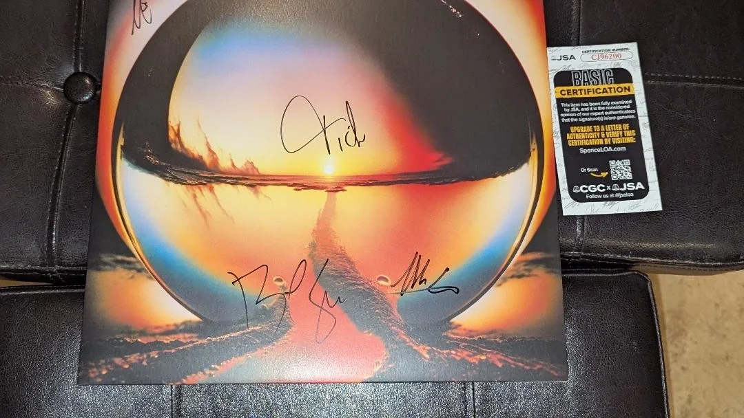 Cage the Elephant signed Neon Pill vinyl album SIGNED BY ALL MEMBERS + 6 JSA COA, изображение 2
