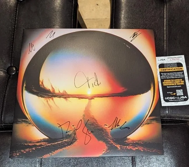 Cage the Elephant signed Neon Pill vinyl album SIGNED BY ALL MEMBERS + 6 JSA COA, изображение 3