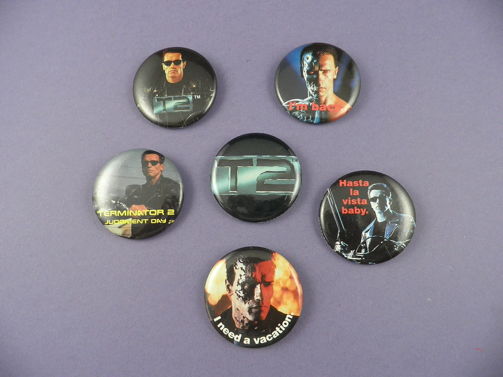 Terminator 2 Original 1991 Set of 6 Pin Badges Vintage NOS Schwarzenegger, image 2