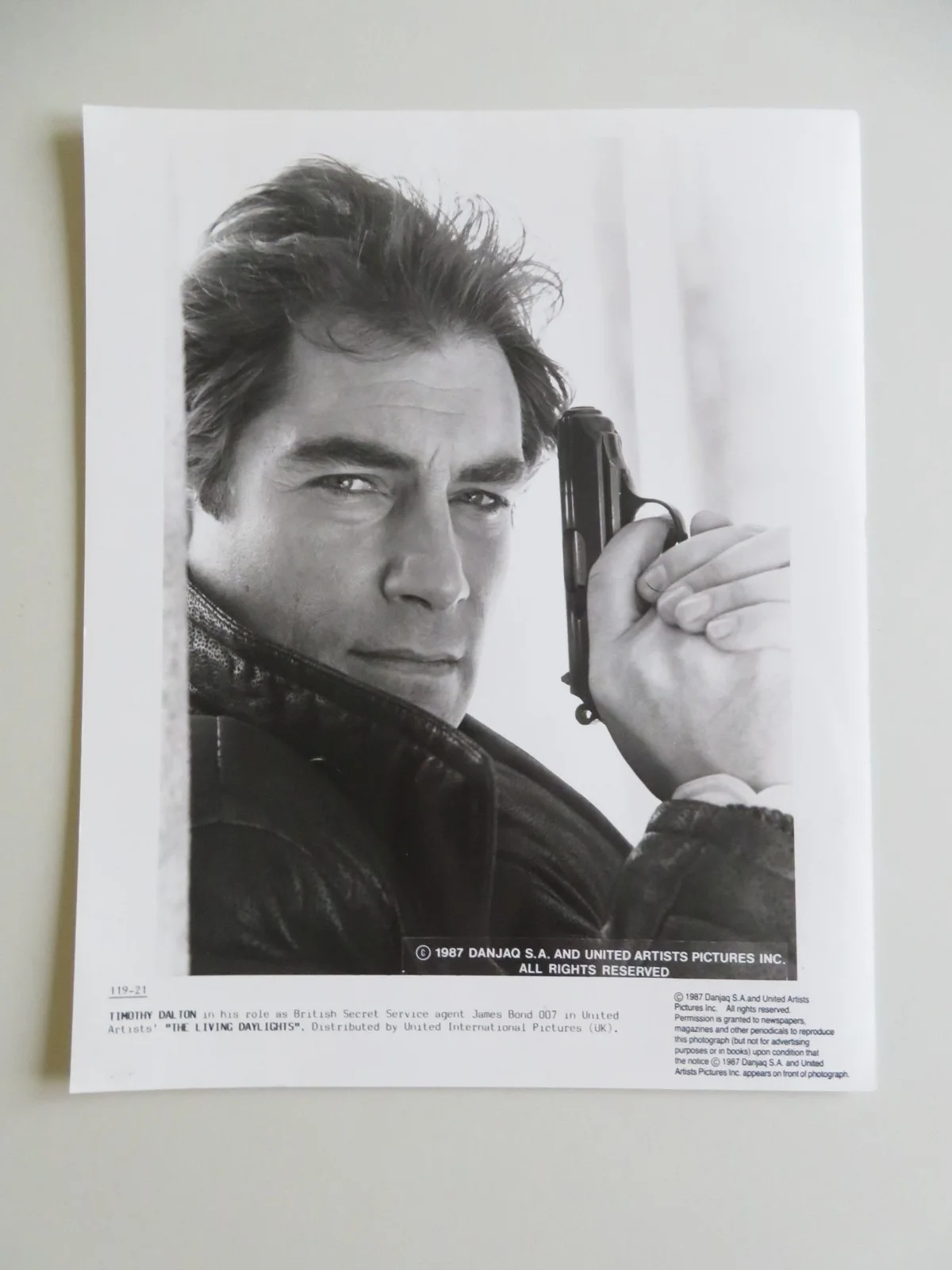 THE LIVING DAYLIGHTS MOVIE STILL PHOTO LOT OF 2 JAMES BOND TIMOTHY DALTON 1987, изображение 3