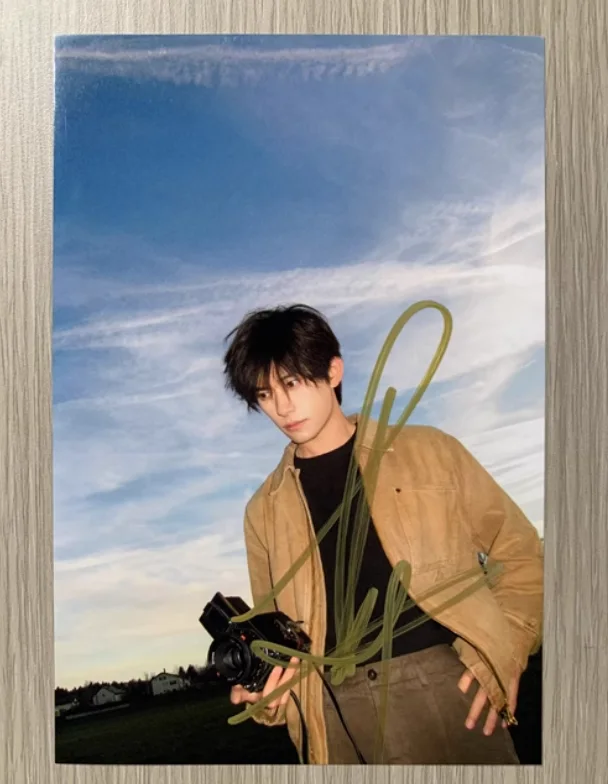 Celebrity Signature Photo Signature Photo Yiyang Qianxi 6-Inch Set Photo, изображение 3