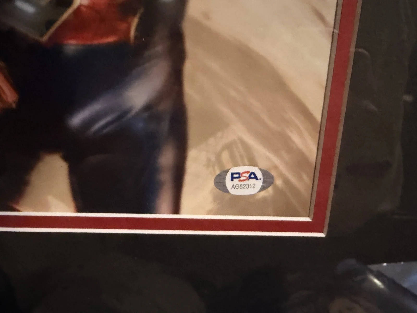 TOM HOLLAND — TOM HOLLAND JOSH BROLIN SIGNED 11X14 CUSTOM FRAMED AVENGERS PHOTO SPIDER-MAN PSA, изображение 4