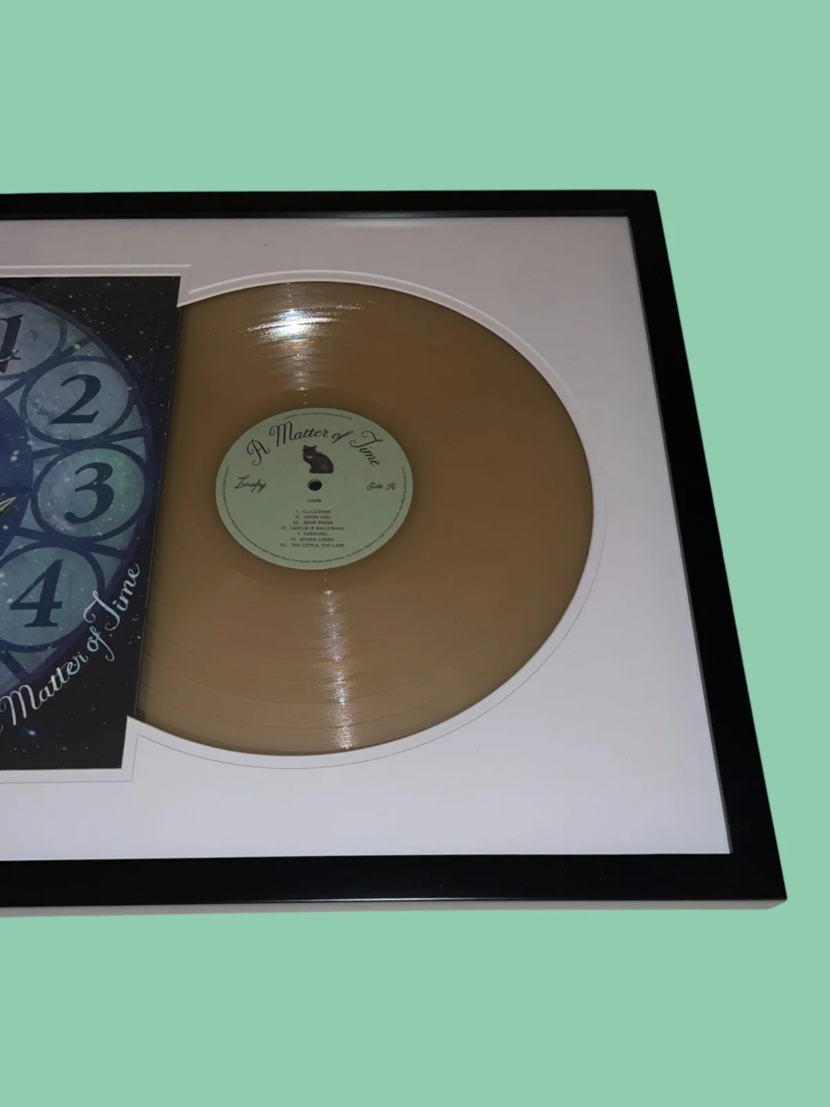 Laufey Signed A Matter of Time Framed Vinyl Lover Girl Autograph JSA COA, изображение 5