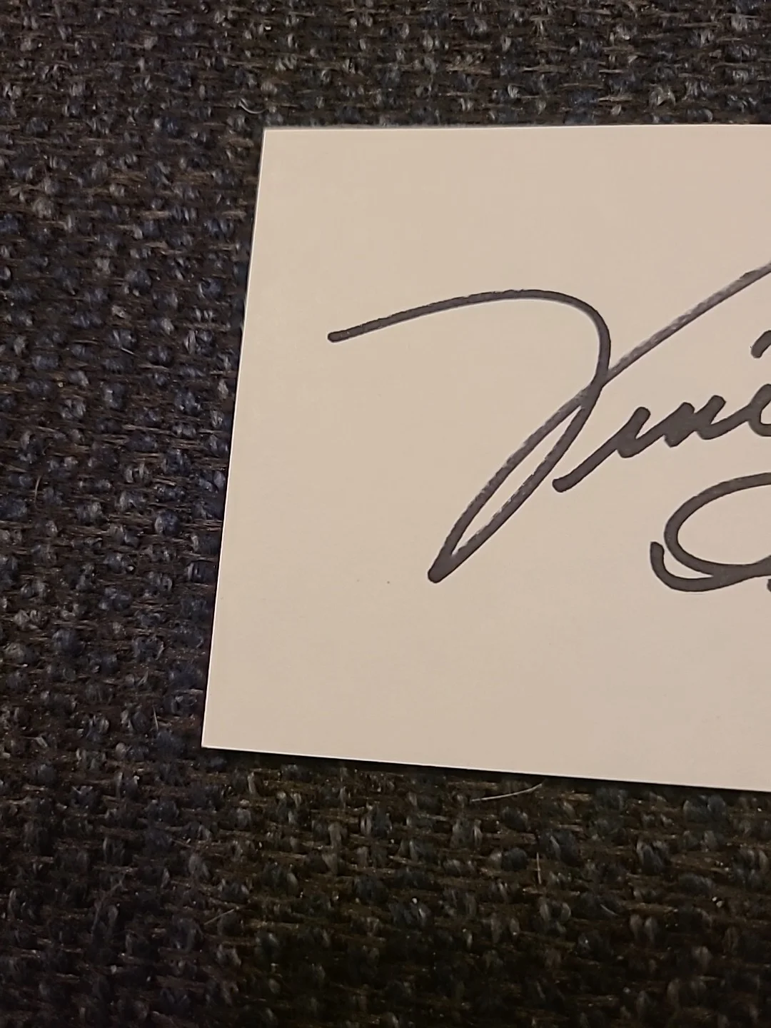 Vince Gill Autographed Index Card With COA, изображение 4