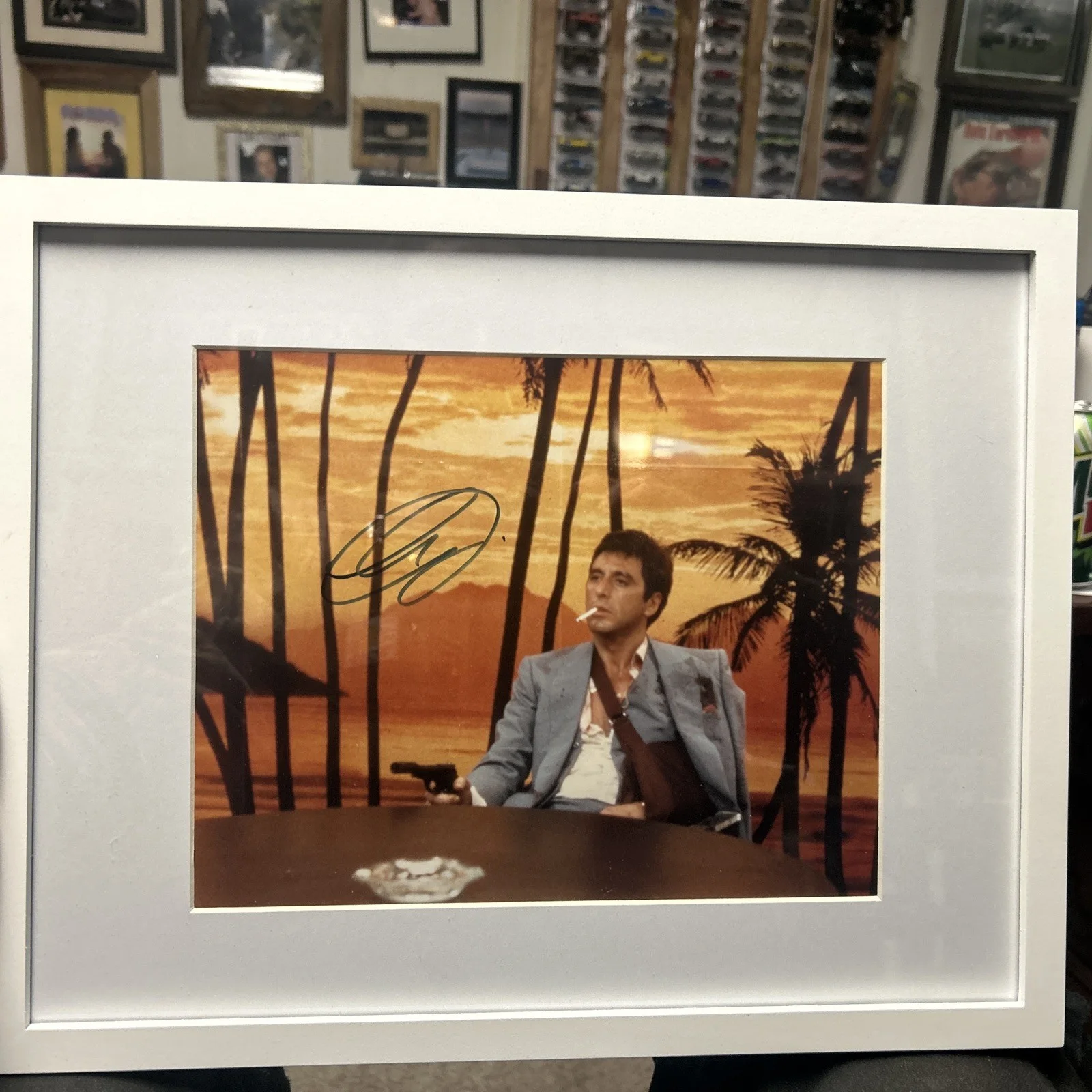 Al Pacino — Al Pacino - Scarface - Autograohed 8 X 10 Photo With COA. Mint Condition, изображение 2