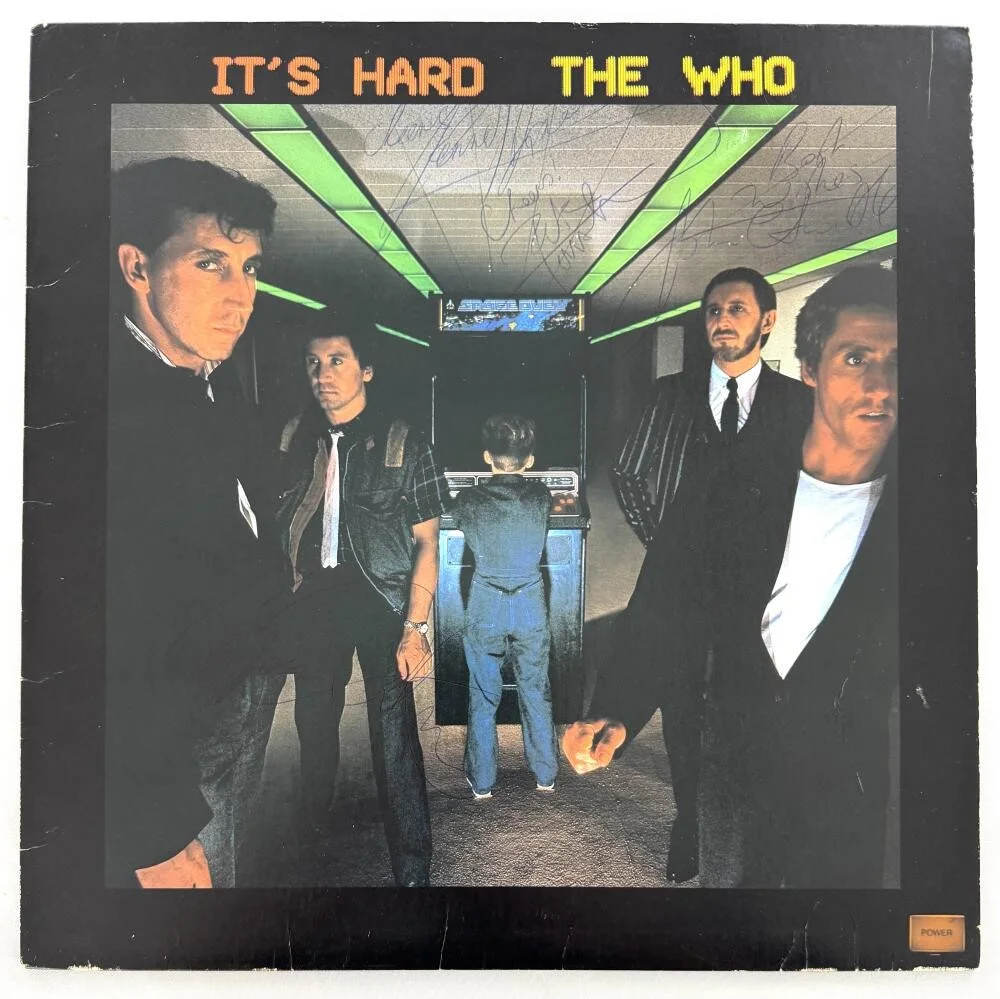 Roger Daltrey, John Entwistle, Kenney Jones, Pete Townshend — The Who Full Band Signed Autograph Record - Pete Roger John Kenney Beckett COA