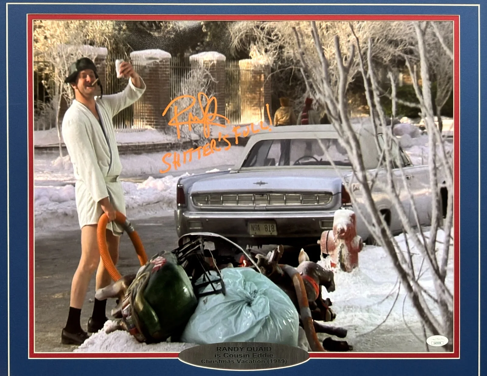 Randy Quaid — Randy Quaid Autographed Christmas Vacation Shitter's Full 16x20 Photo Framed JSA, image 3