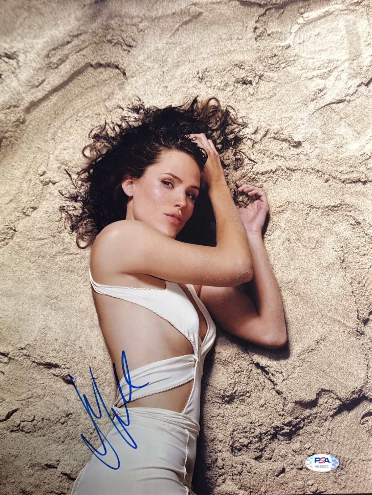 Jennifer Garner — Jennifer Garner Signed 11x14 Sexy Photo PSA AG98370