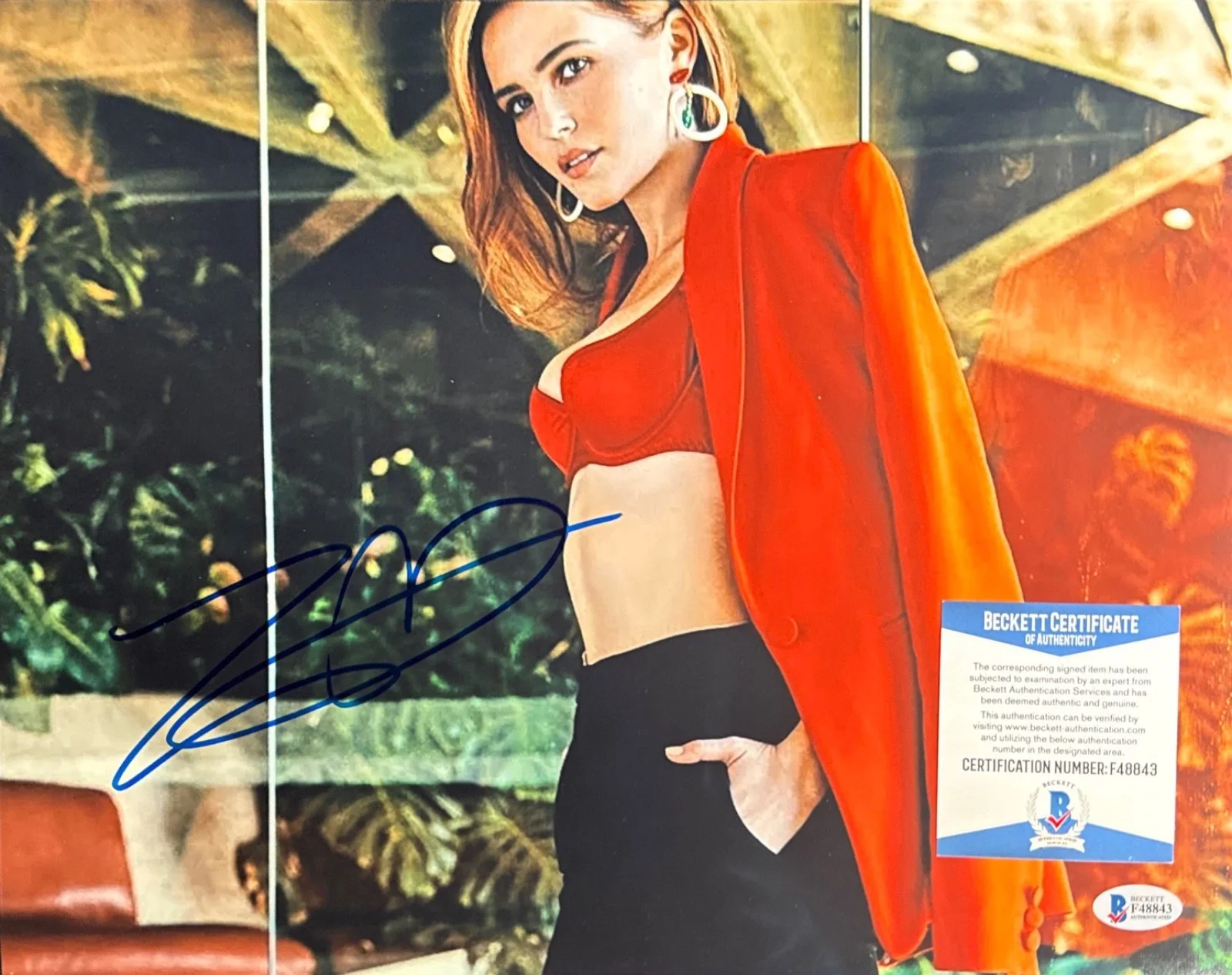 Zoey Deutch — Zoey Deutch Signed 11x14 Sexy BAS F48843, изображение 2
