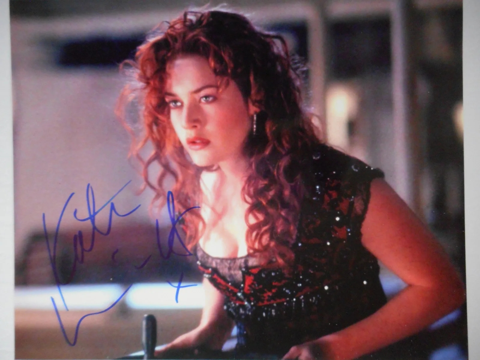 Kate Winslet — Kate Winslet signed TITANIC (1912) Rose Beautifull young 8x10 Photo W/COA & Holo, image 4