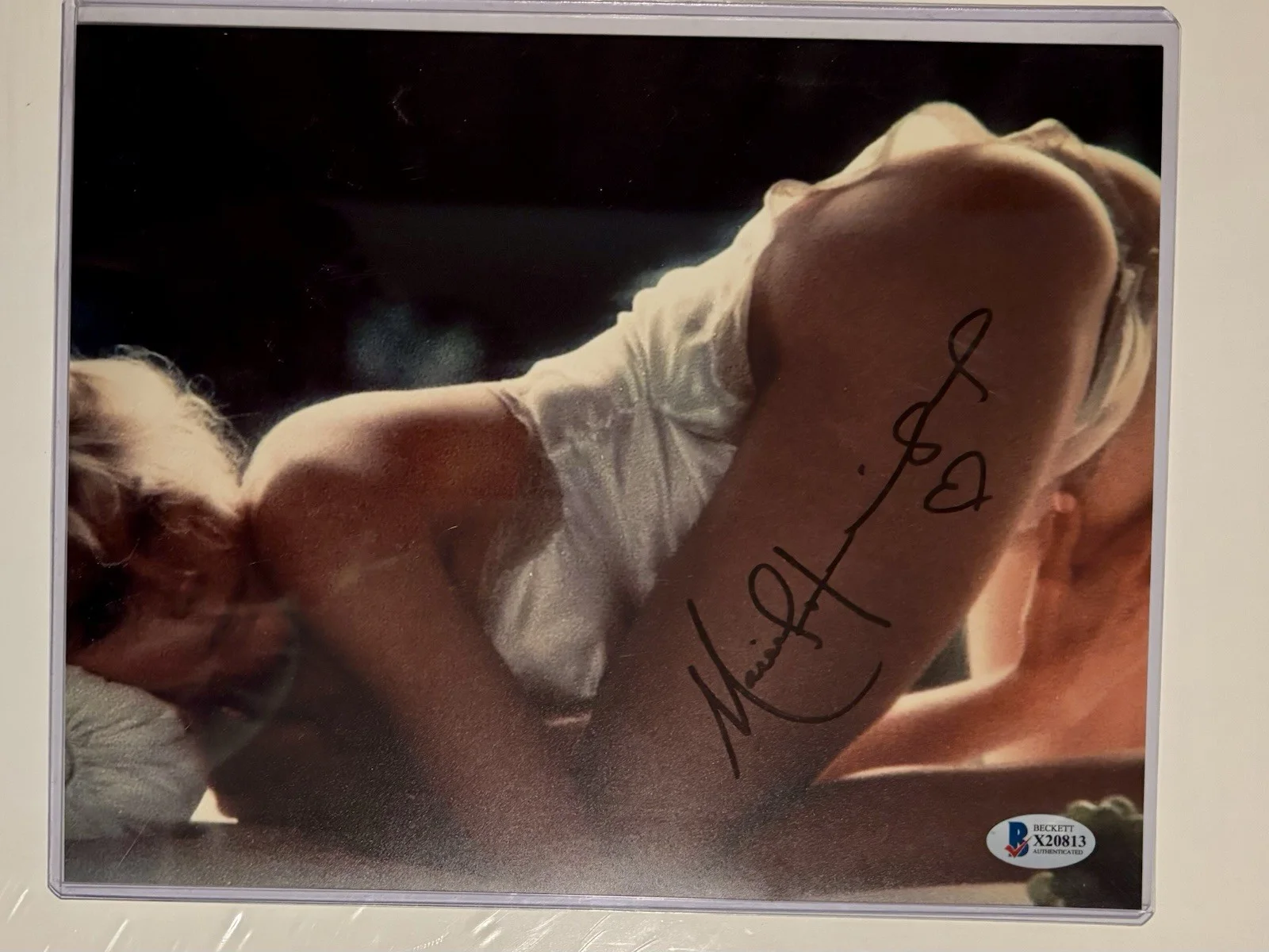 Mariel Hemingway Signed 8x10 Beckett, image 4