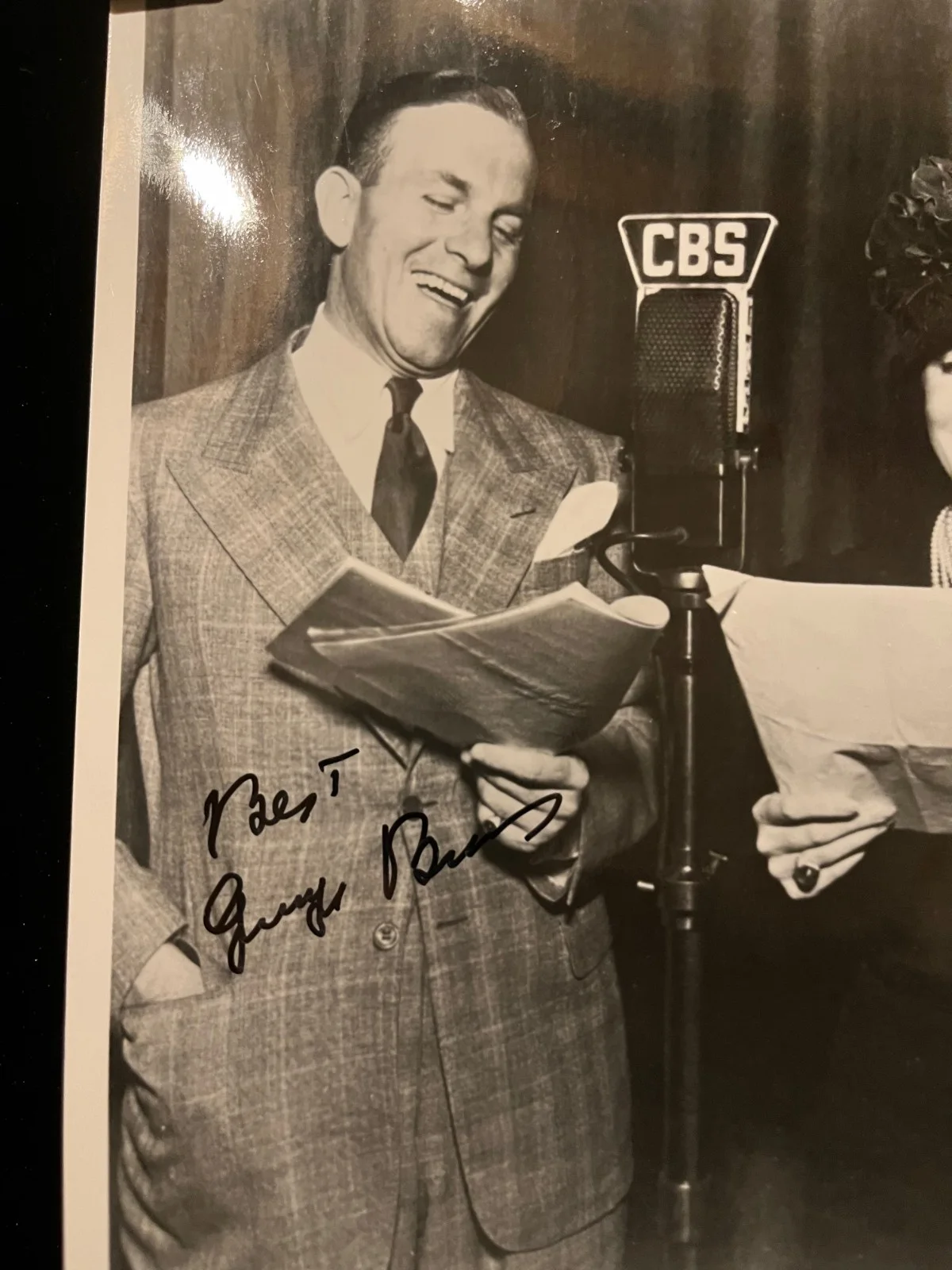 George Burns Signed Autographed 8x10 Black and White Photograph Photo w COA, image 2