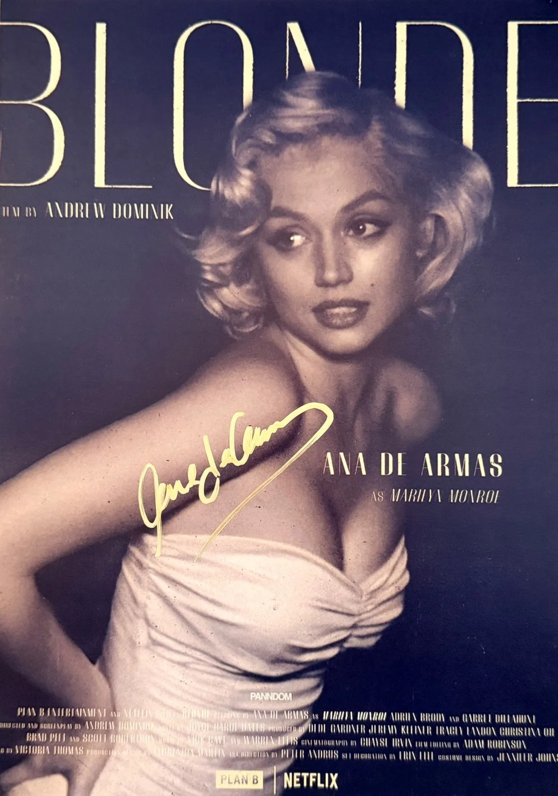 Ana de Armas — Ana de Armas Signed 8x11.5 Blonde Photo w/ COA – Marilyn Monroe Poster