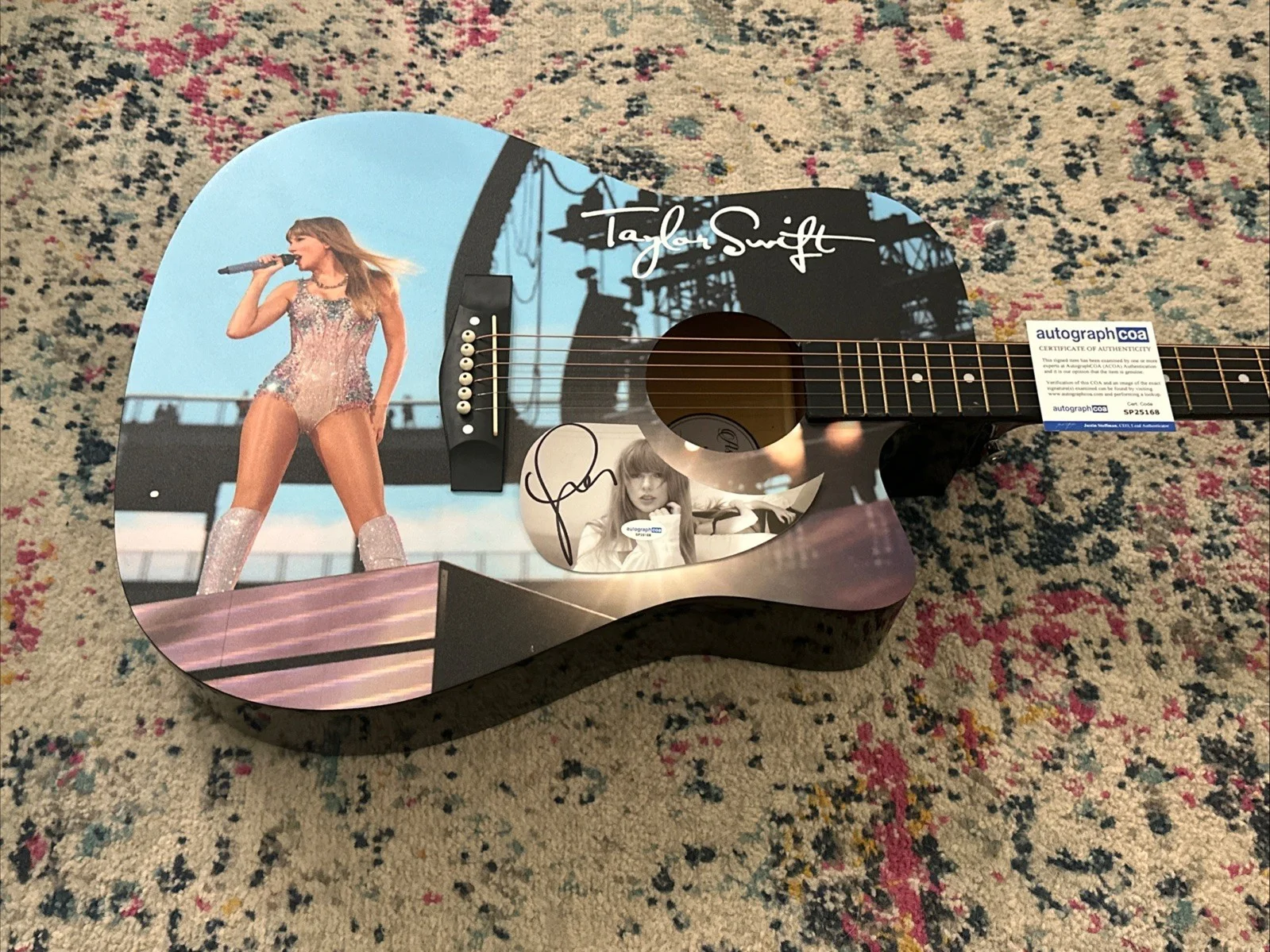 🚨Rare TAYLOR SWIFT Signed CUSTOM FULL SIZE Acoustic Guitar Country ACOA 🚨🎸, изображение 2