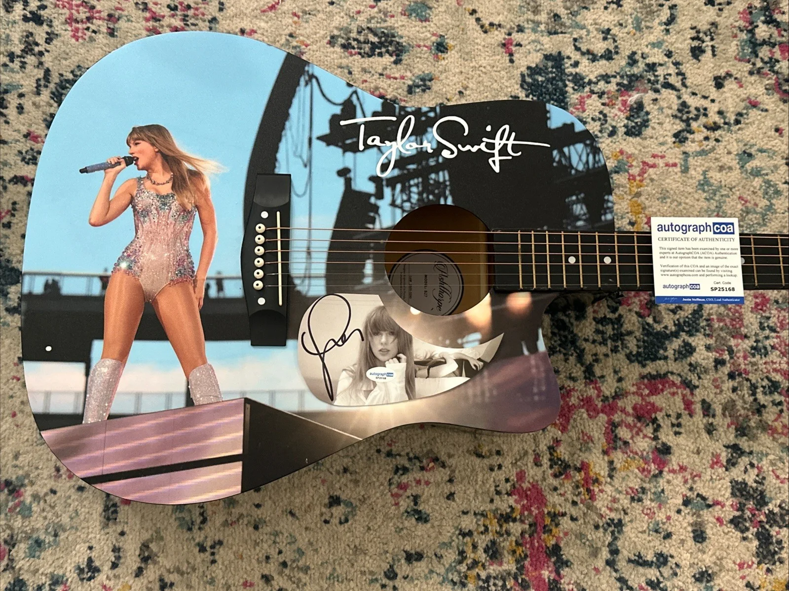 🚨Rare TAYLOR SWIFT Signed CUSTOM FULL SIZE Acoustic Guitar Country ACOA 🚨🎸, изображение 4