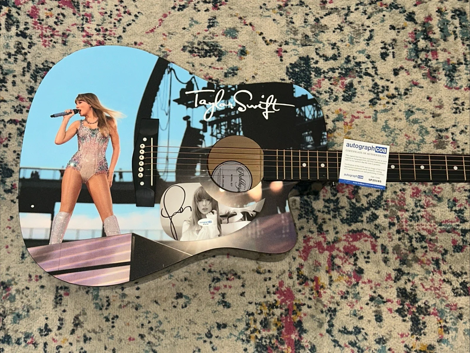 🚨Rare TAYLOR SWIFT Signed CUSTOM FULL SIZE Acoustic Guitar Country ACOA 🚨🎸, изображение 4