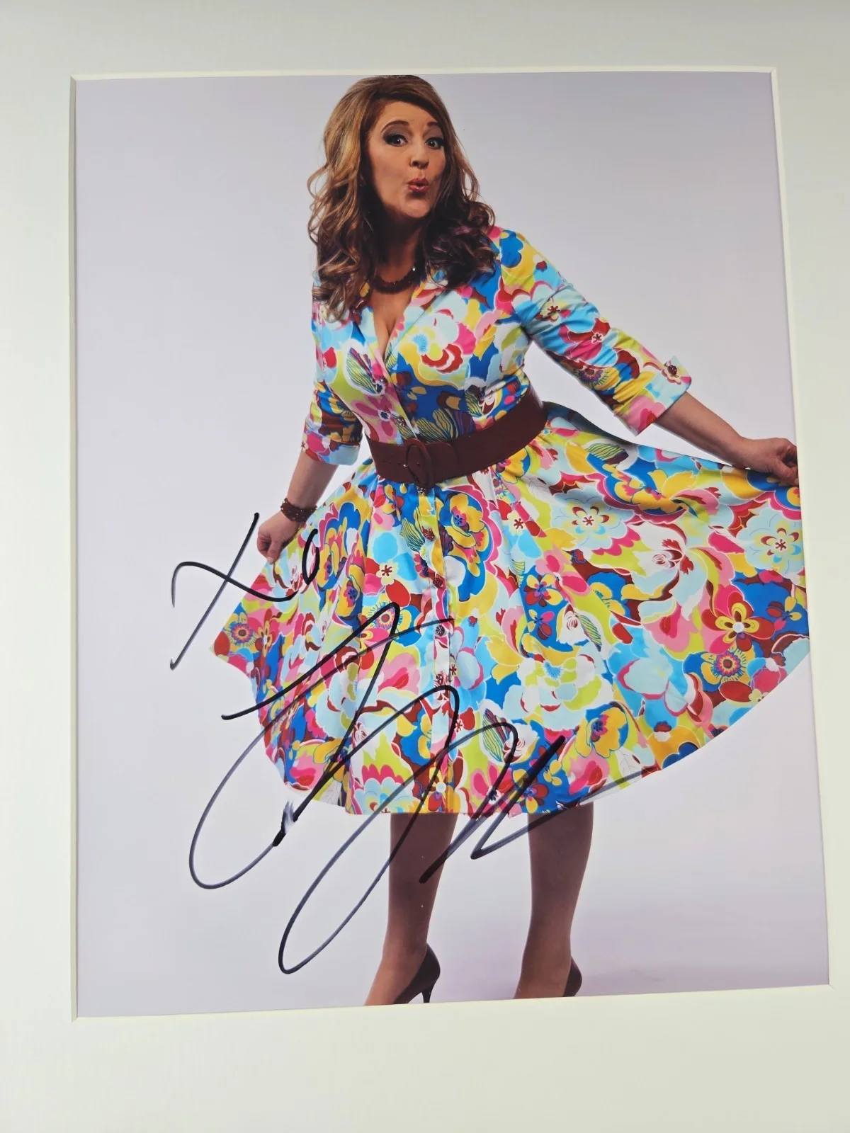 Lisa Lampanelli Signed Photo Framed 16x20 Queen of Mean, изображение 2