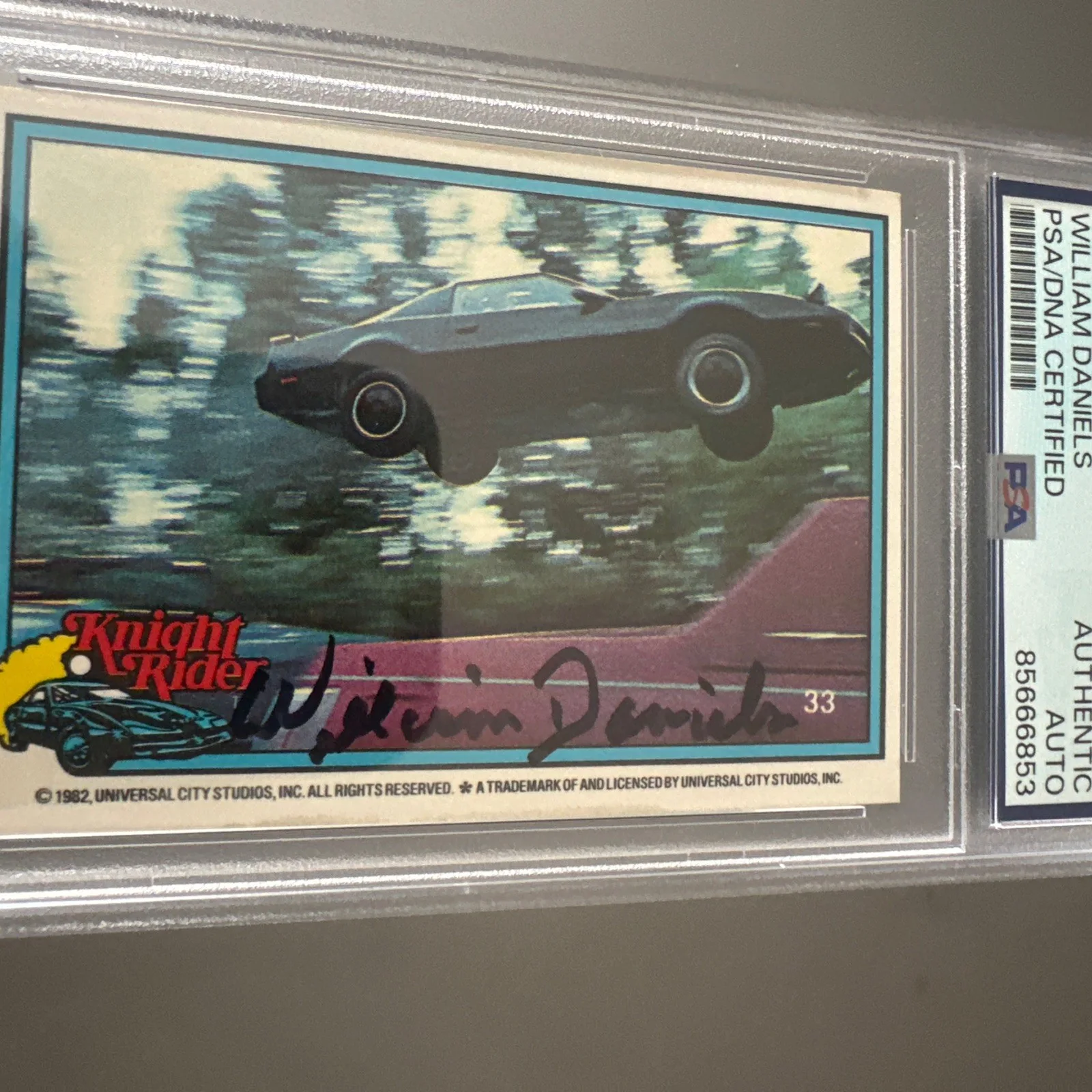 WILLIAM DANIELS — WILLIAM DANIELS SIGNED KNIGHT RIDER DONRUSS CARD KITT PSA Slab Autograph Auto, изображение 2