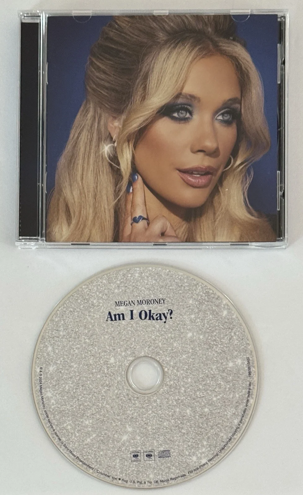 Megan Moroney AM I OKAY? AUTOGRAPH SIGNED Cover Photo Card & CD Beckett BAS COA, изображение 3