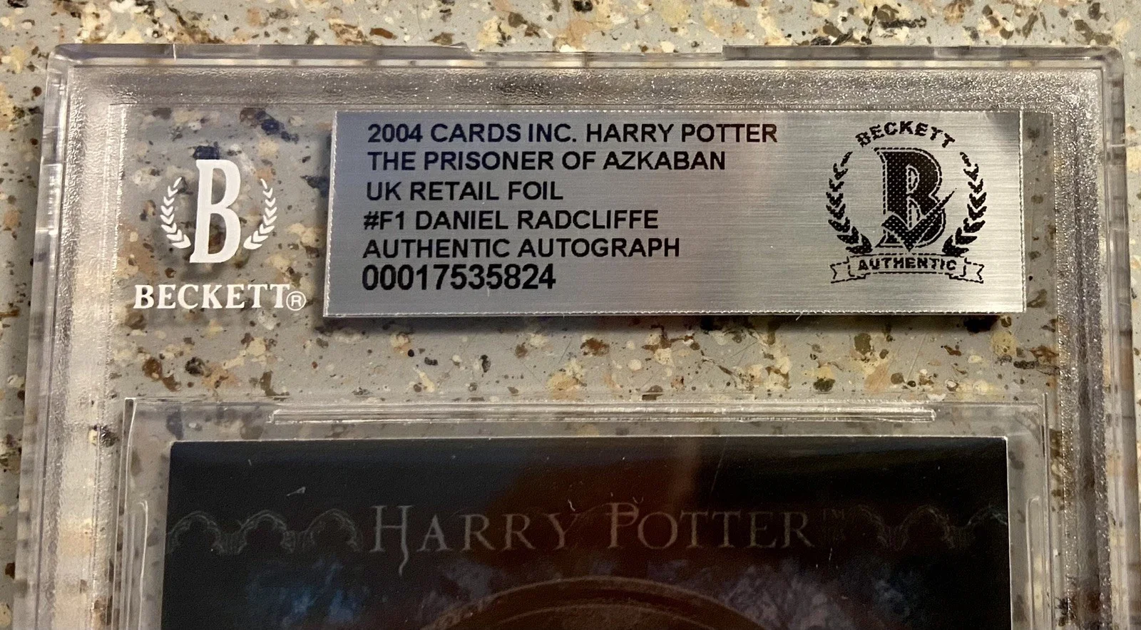 Daniel Radcliffe — RARE! Daniel Radcliffe SIGNED 2004 Harry Potter UK Retail Foil Card #F1- BGS COA, изображение 3