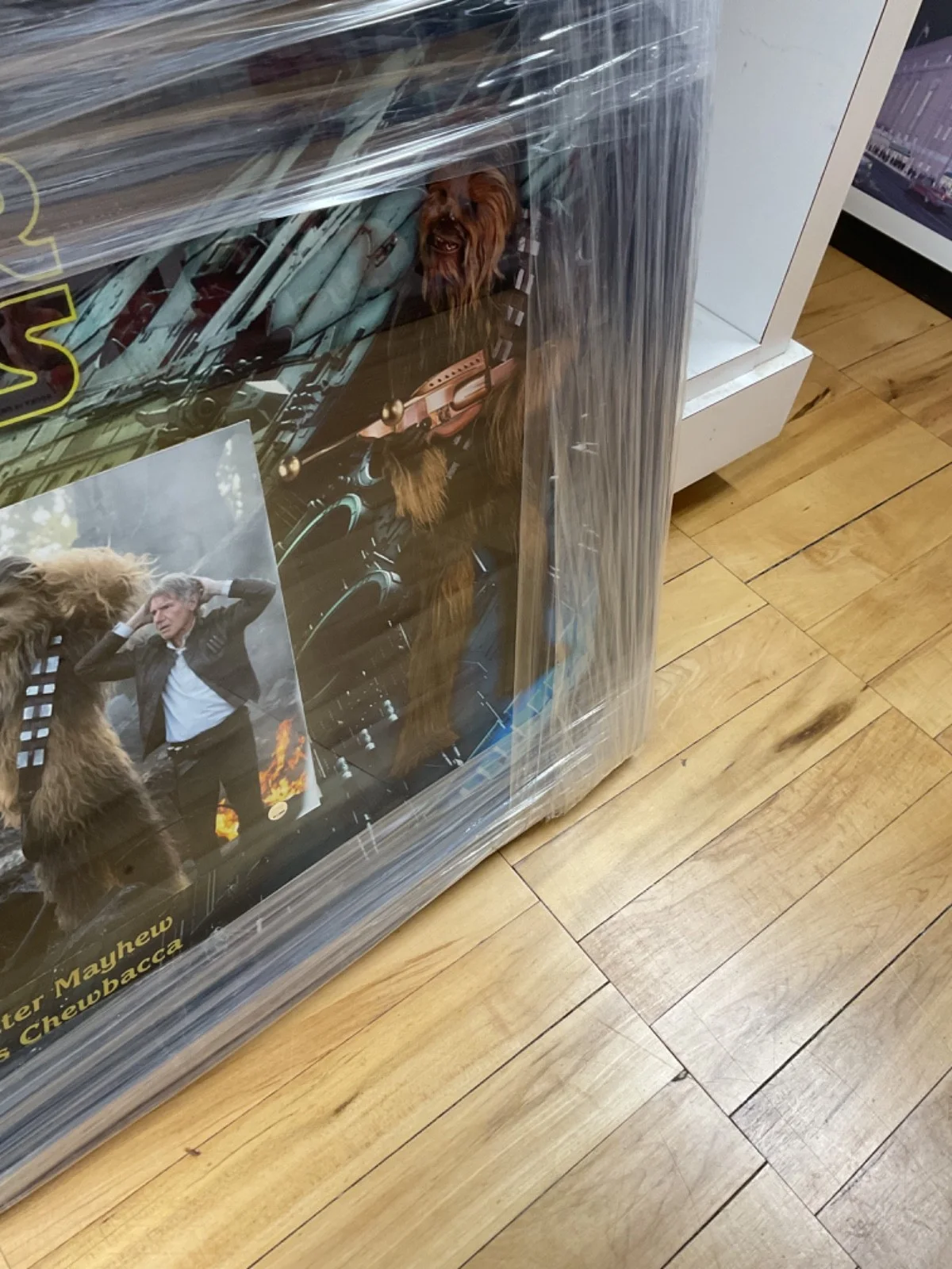 Peter Mayhew — Peter Mayhew Chewbacca Star Wars Framed Signed Movie 10x8 Photo Raised, 22x18, изображение 3