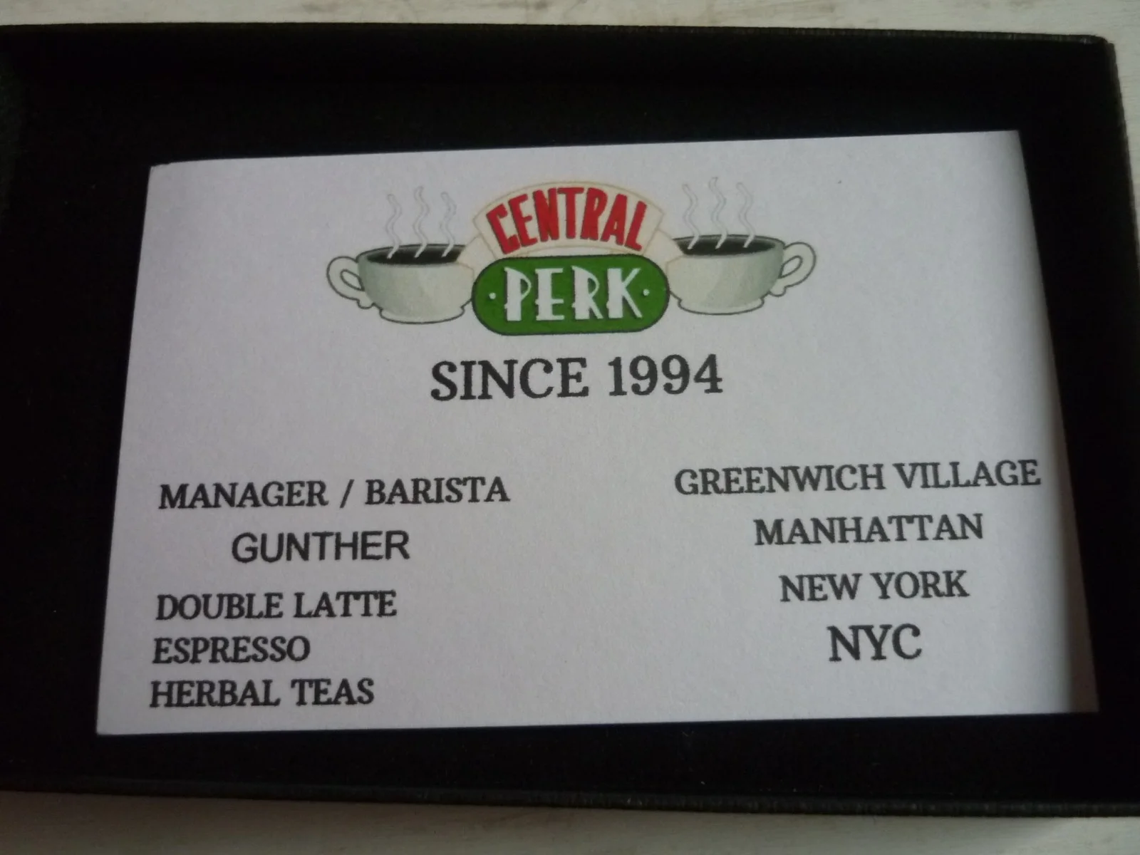 Replica prop boxed business card friends central perk gunther, изображение 4
