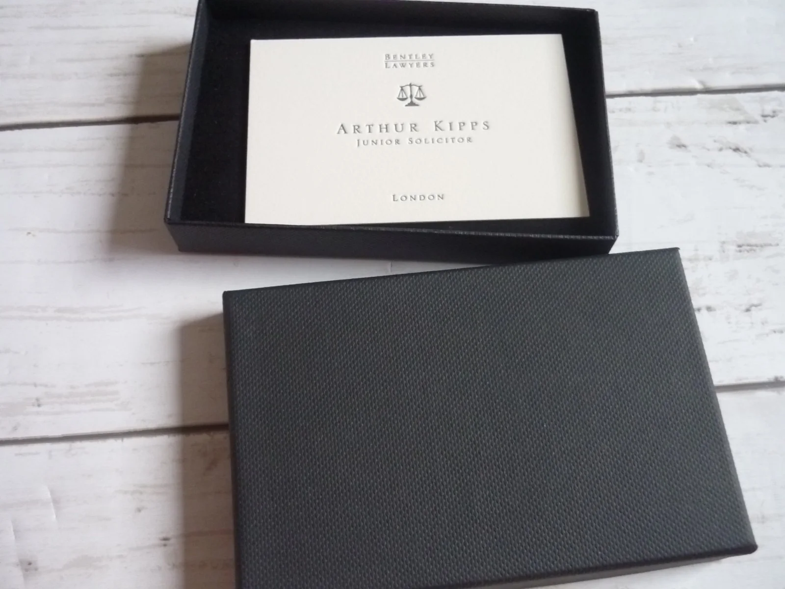 Movie replica prop boxed business card woman in black arthur kipps, изображение 2