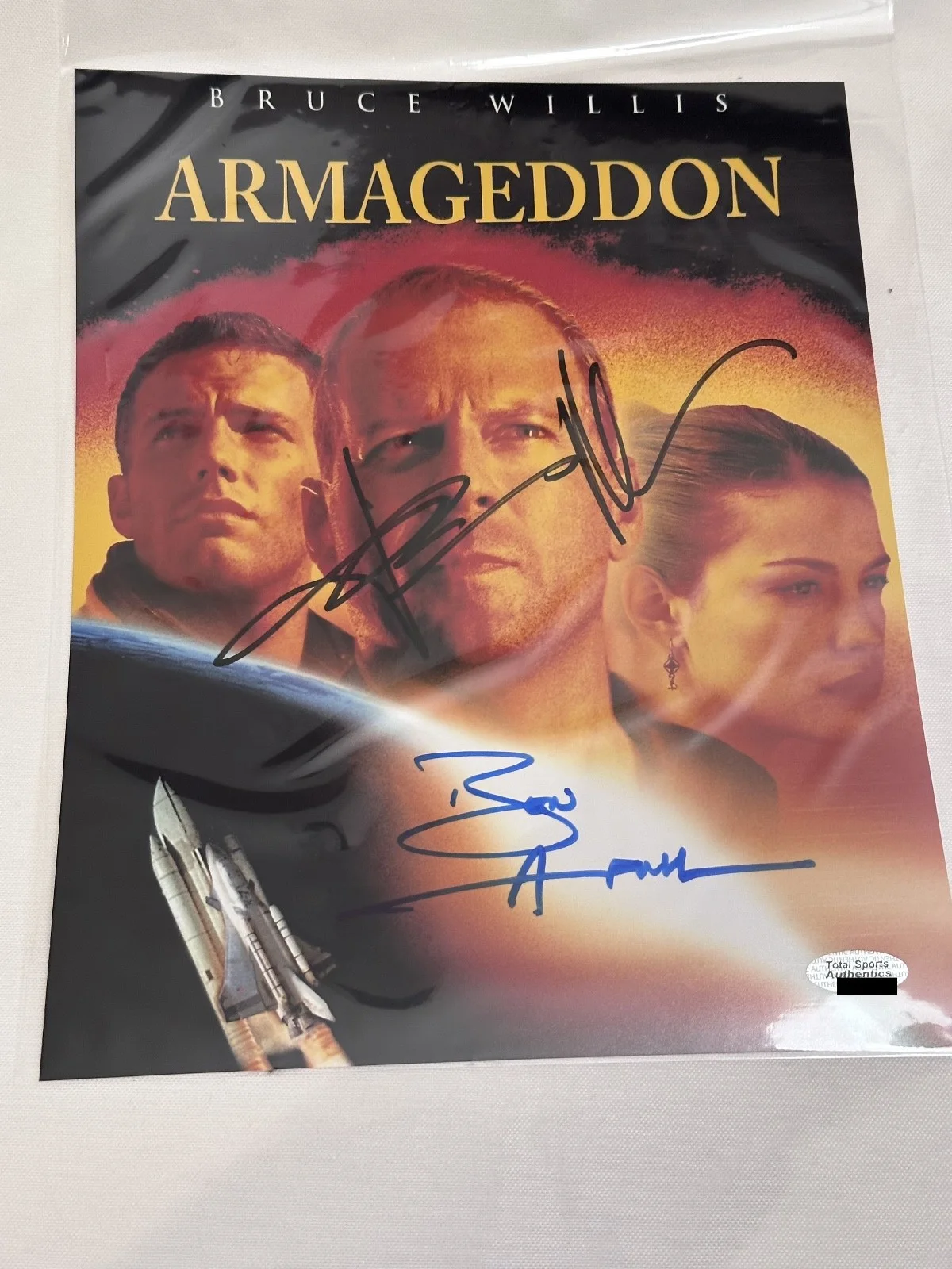 Bruce Willis and Ben Affleck — BRUCE WILLIS and BEN AFFLECK Signed ARMAGEDDON Photo (8x10) - Authenticated!