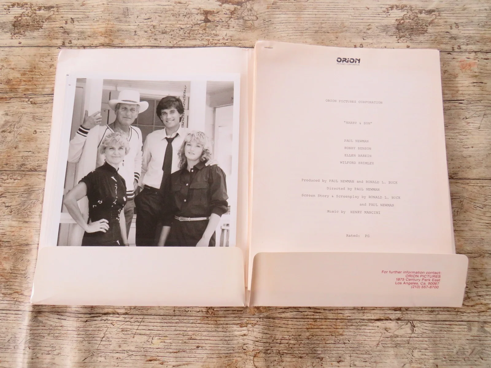 HARRY & SON ORIGINAL 1984 CINEMA FILM MOVIE PRESS KIT Paul Newman 8 PHOTOS 80's, изображение 2