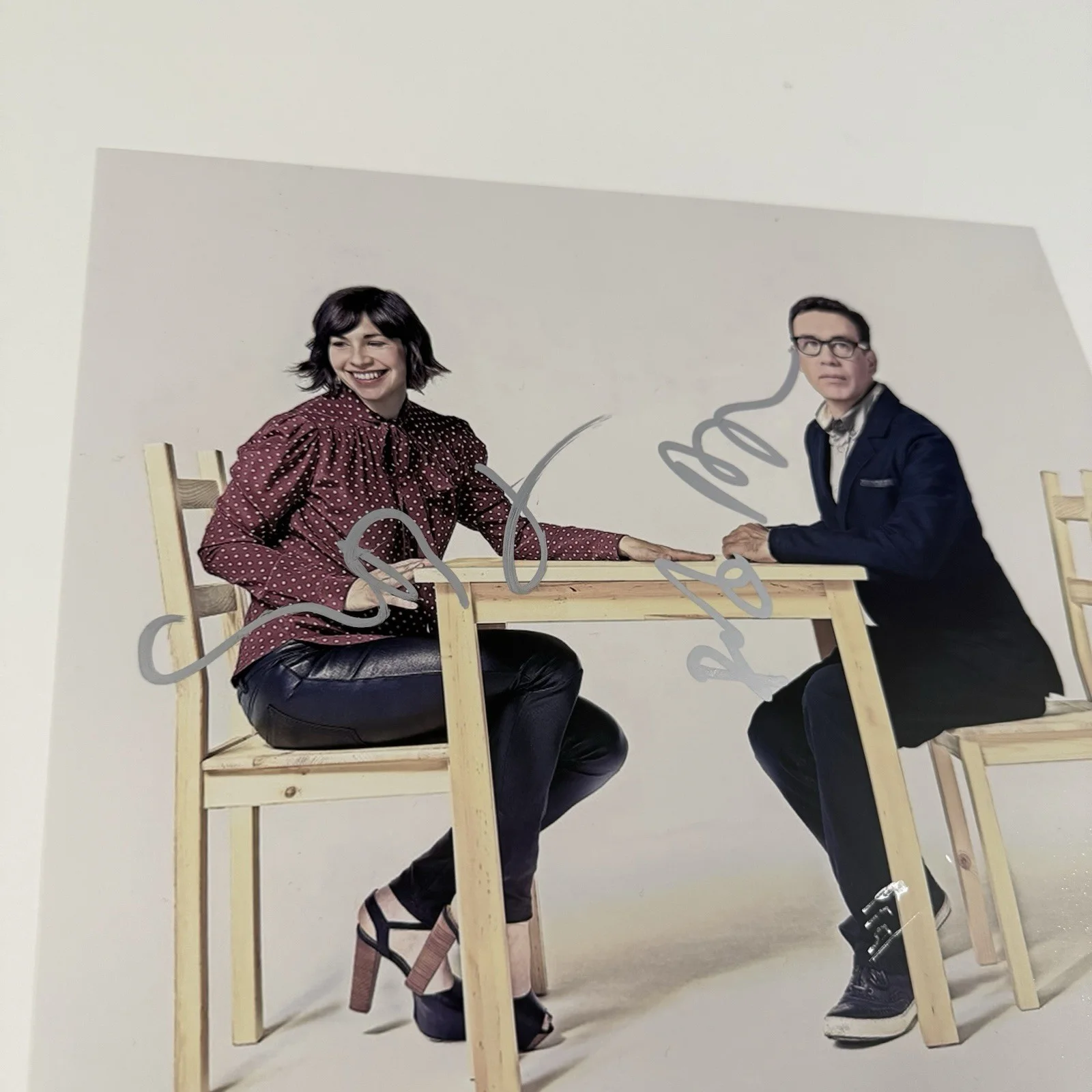 Fred Armisen — FRED ARMISEN CARRIE BROWNSTEIN SIGNED PORTLANDIA 11x14 PHOTO WITH JSA COA, изображение 2