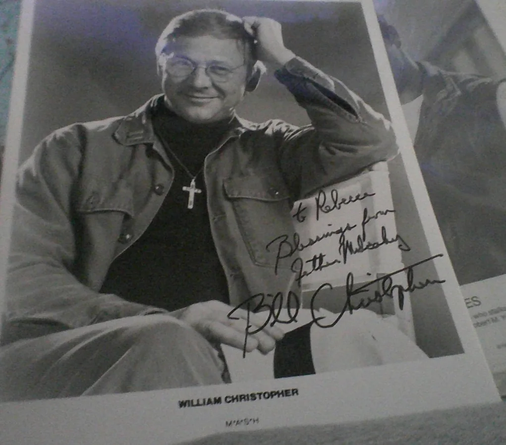 William Christopher Signed Autographed M*A*S*H 8x10 Photo MASH, image 2