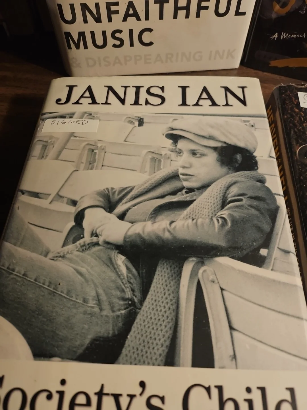 4 rock and roll SIGNED 1st ed - Elvis Costello-Janis Ian-Don Felder-John Oates, изображение 5