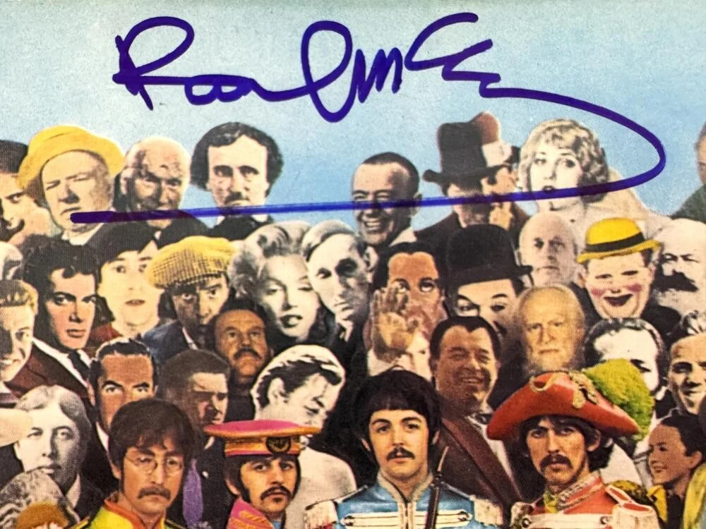 Paul McCartney, Ringo Starr — Paul McCartney & Ringo Starr Signed Autograph Sgt Peppers Album Record - PSA COA, изображение 4