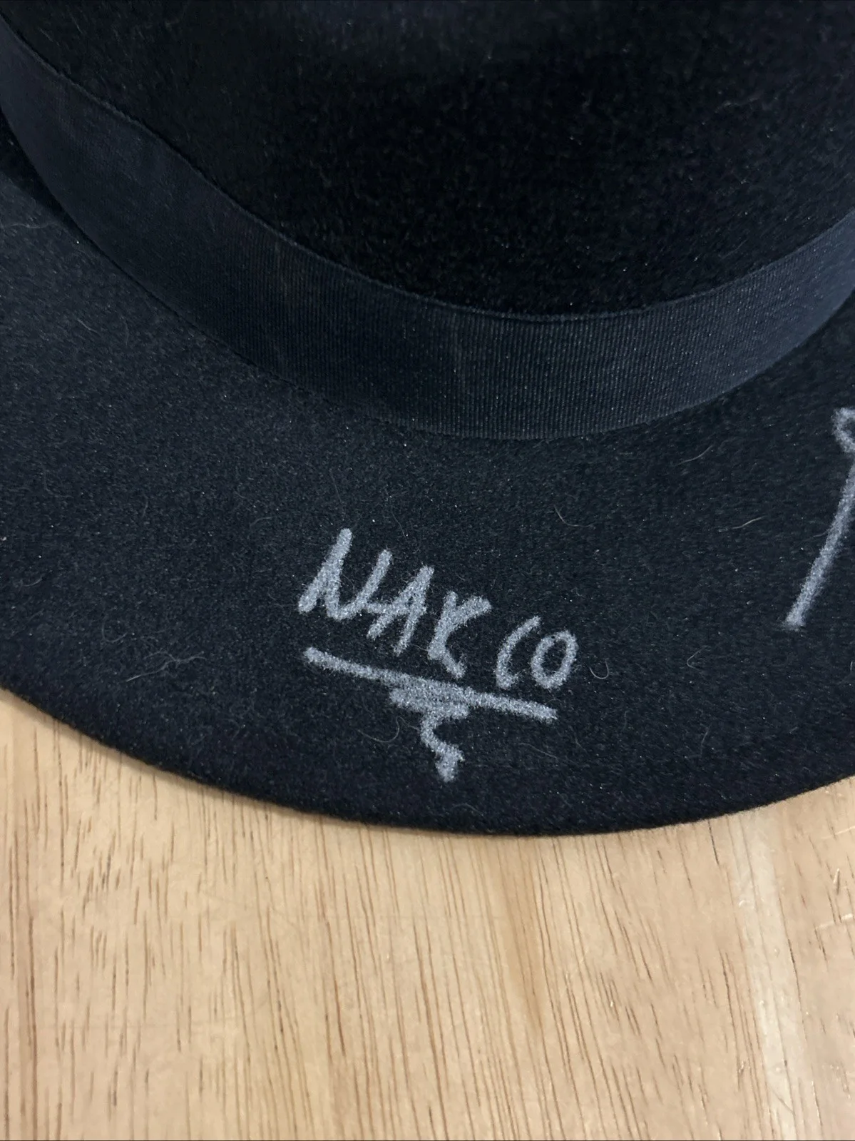 Timmy Trumpet Autographed Fedora With Inscription JSA Certified, изображение 3