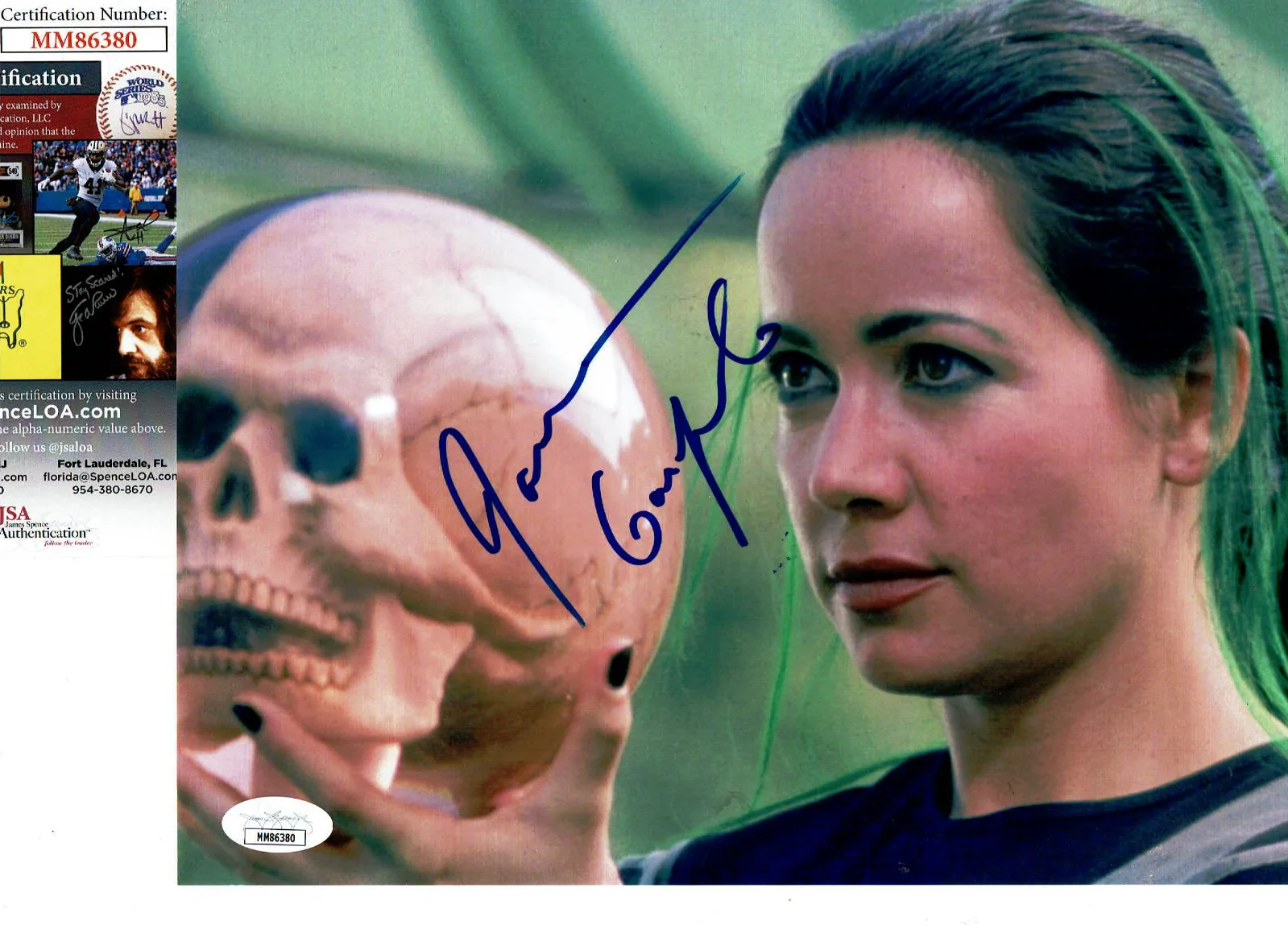 janeane garofalo — Actress, Comedian Janeane Garofalo autographed 8x10 photo JSA Certified