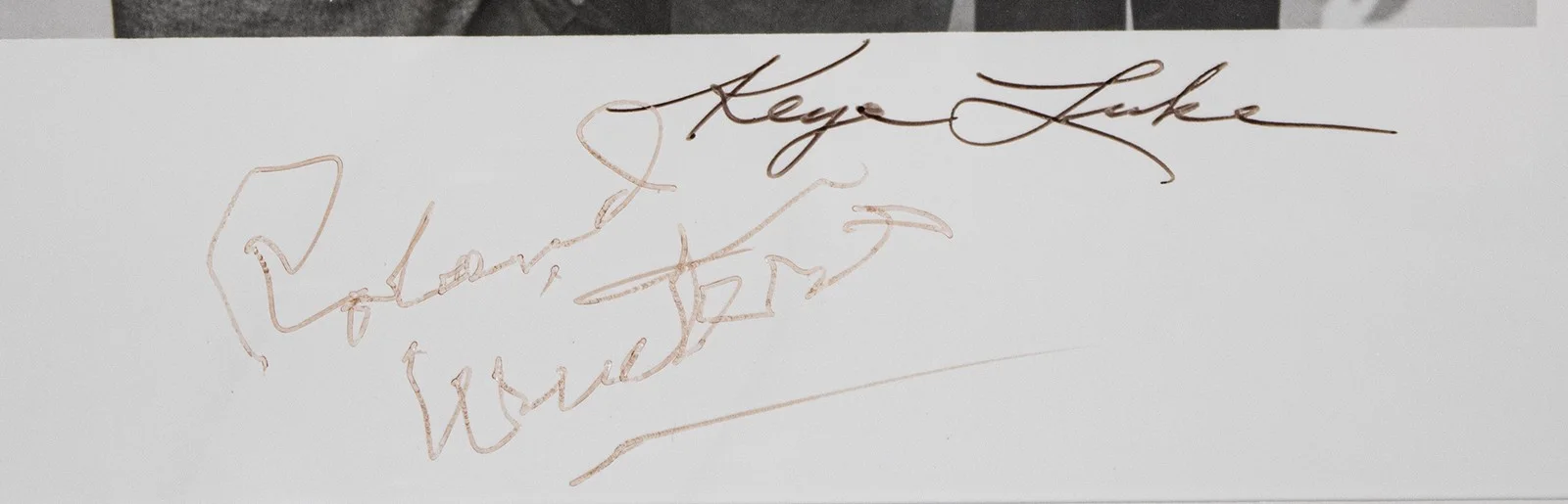 Roland Winters, Keye Luke — ROLAND WINTERS - AUTOGRAPHED SIGNED PHOTOGRAPH CO-SIGNED BY: KEYE LUKE, изображение 3